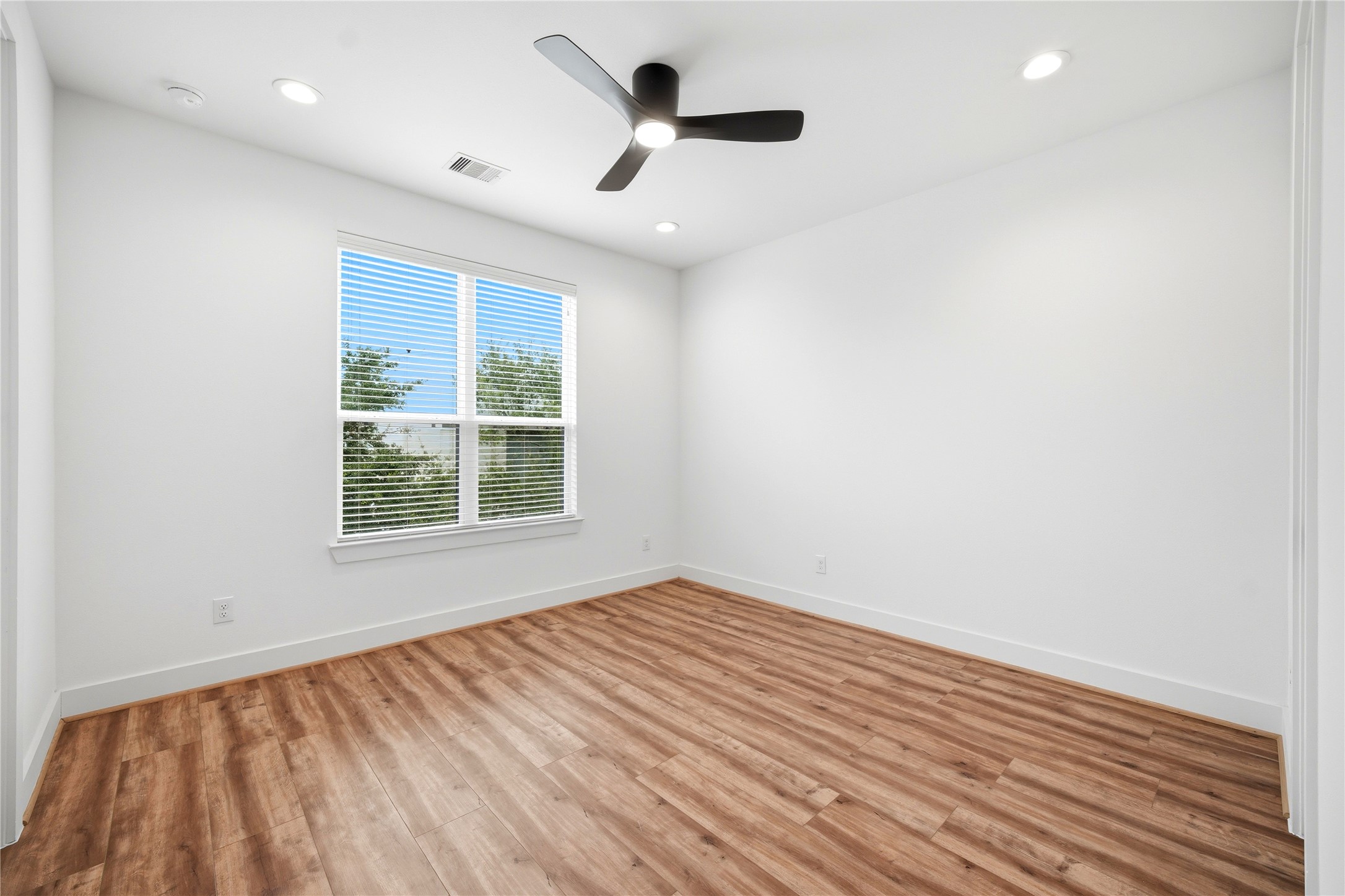 1823 Prospect Street C Property Photo 34