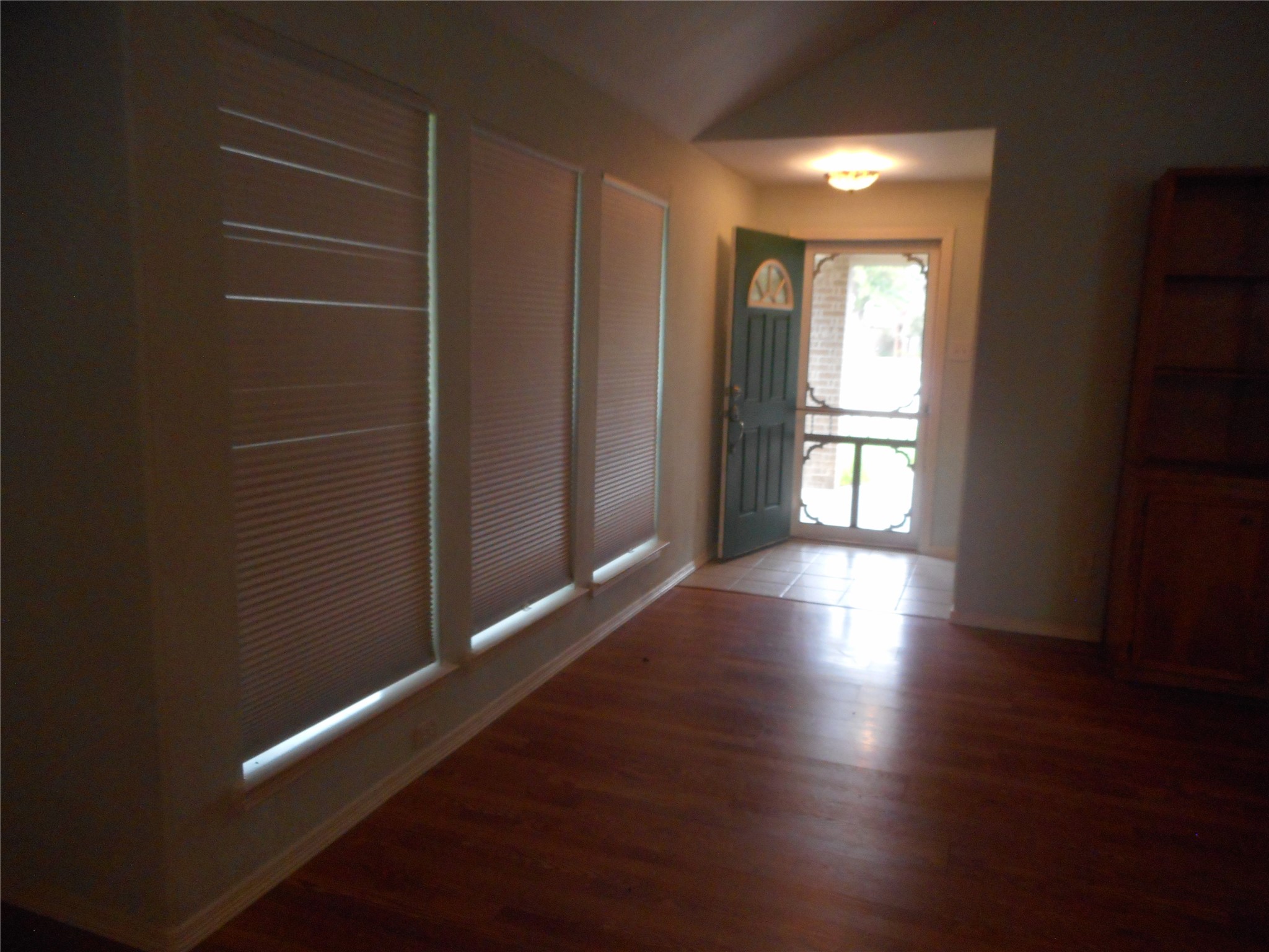 723 Levi Bend Property Photo 3