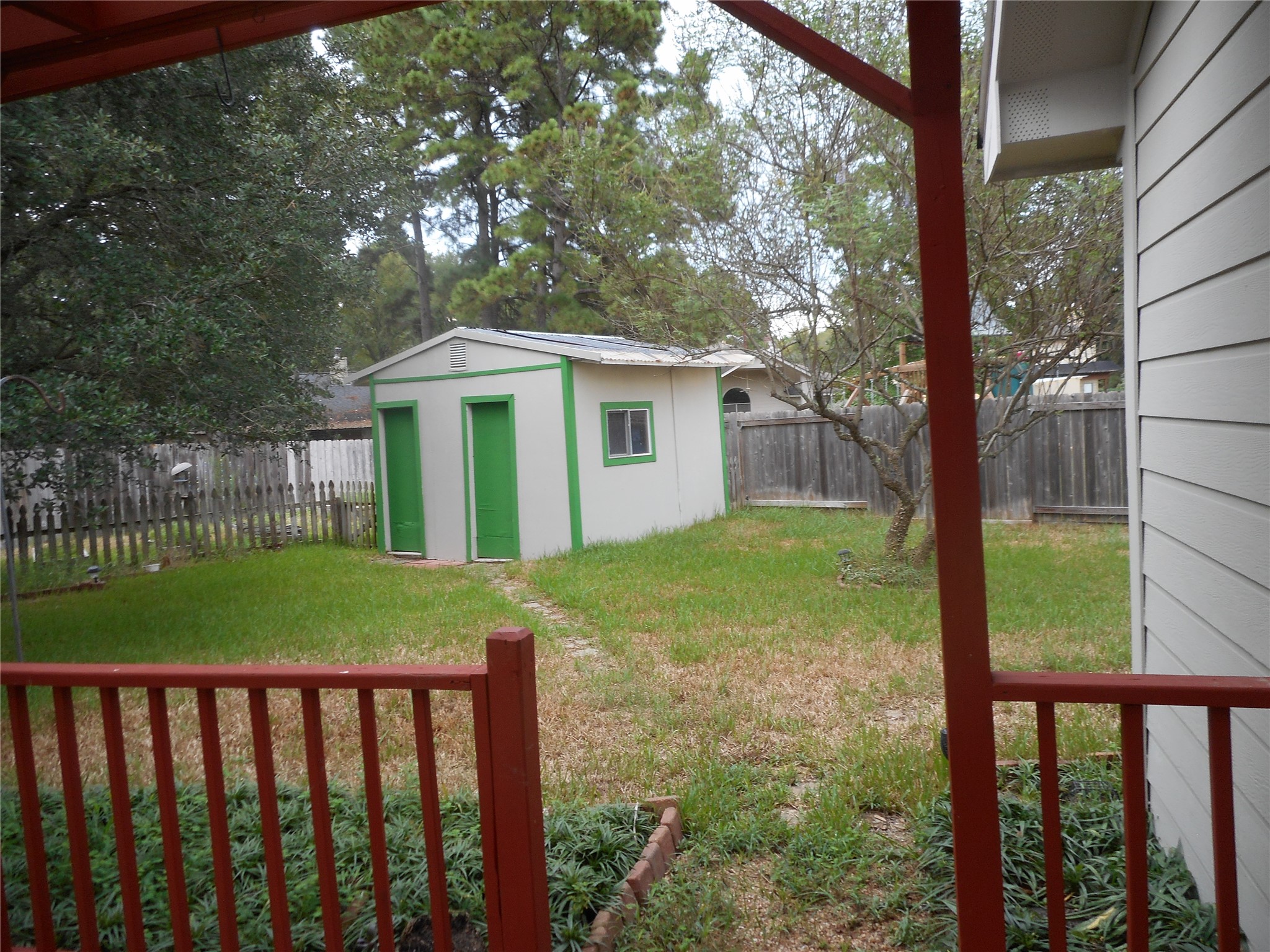 723 Levi Bend Property Photo 16