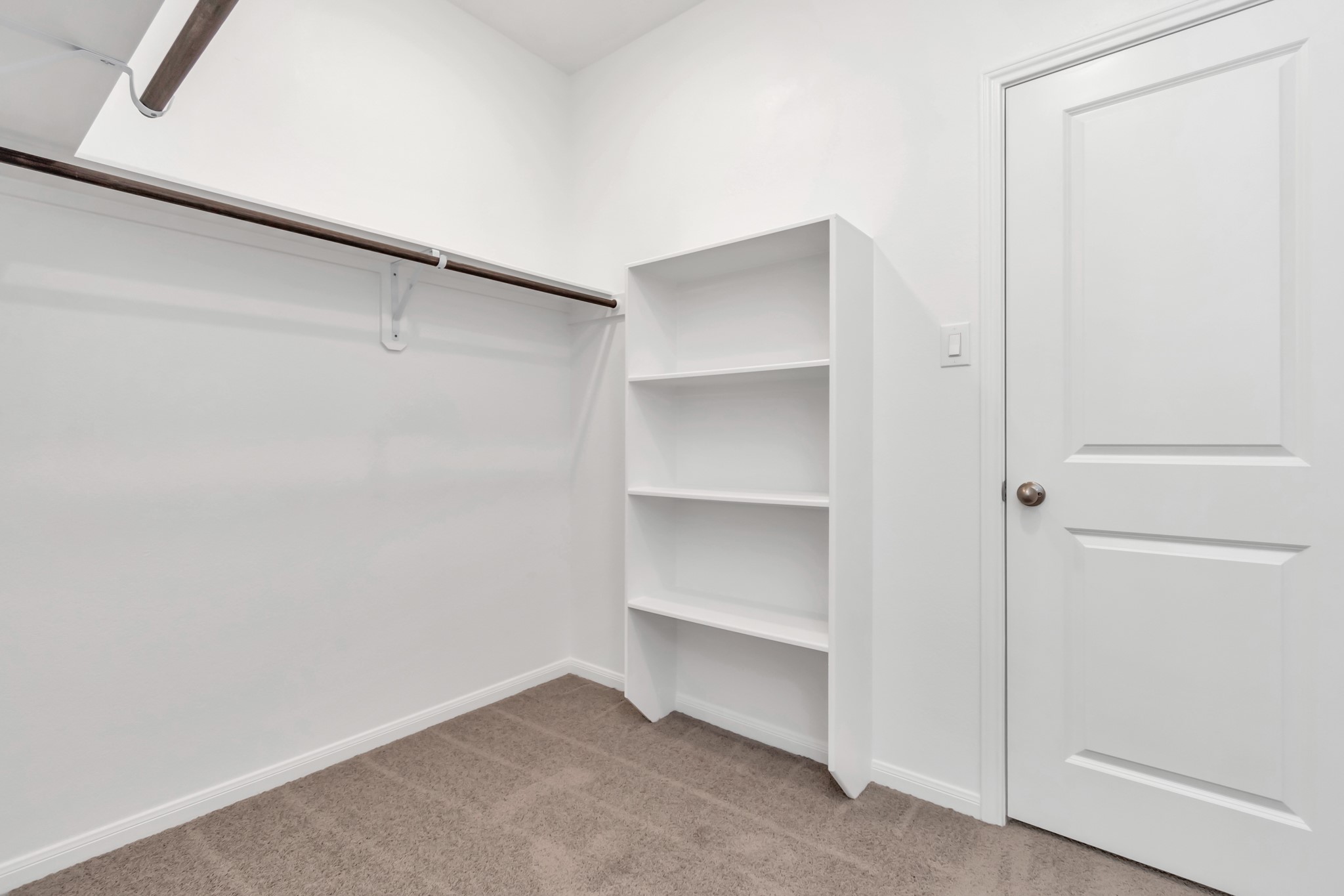 19559 Montgomery Ridge Way Property Photo 14