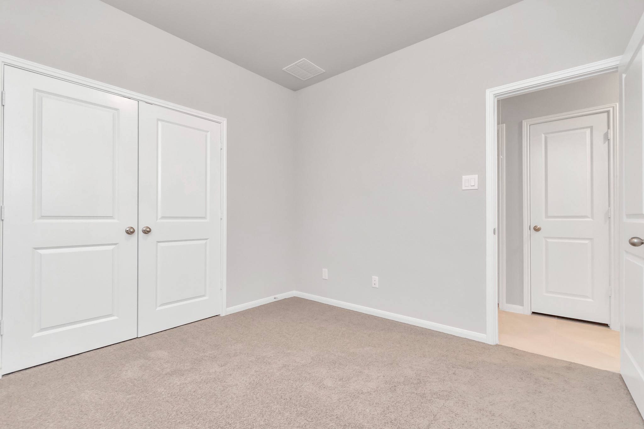 19559 Montgomery Ridge Way Property Photo 17