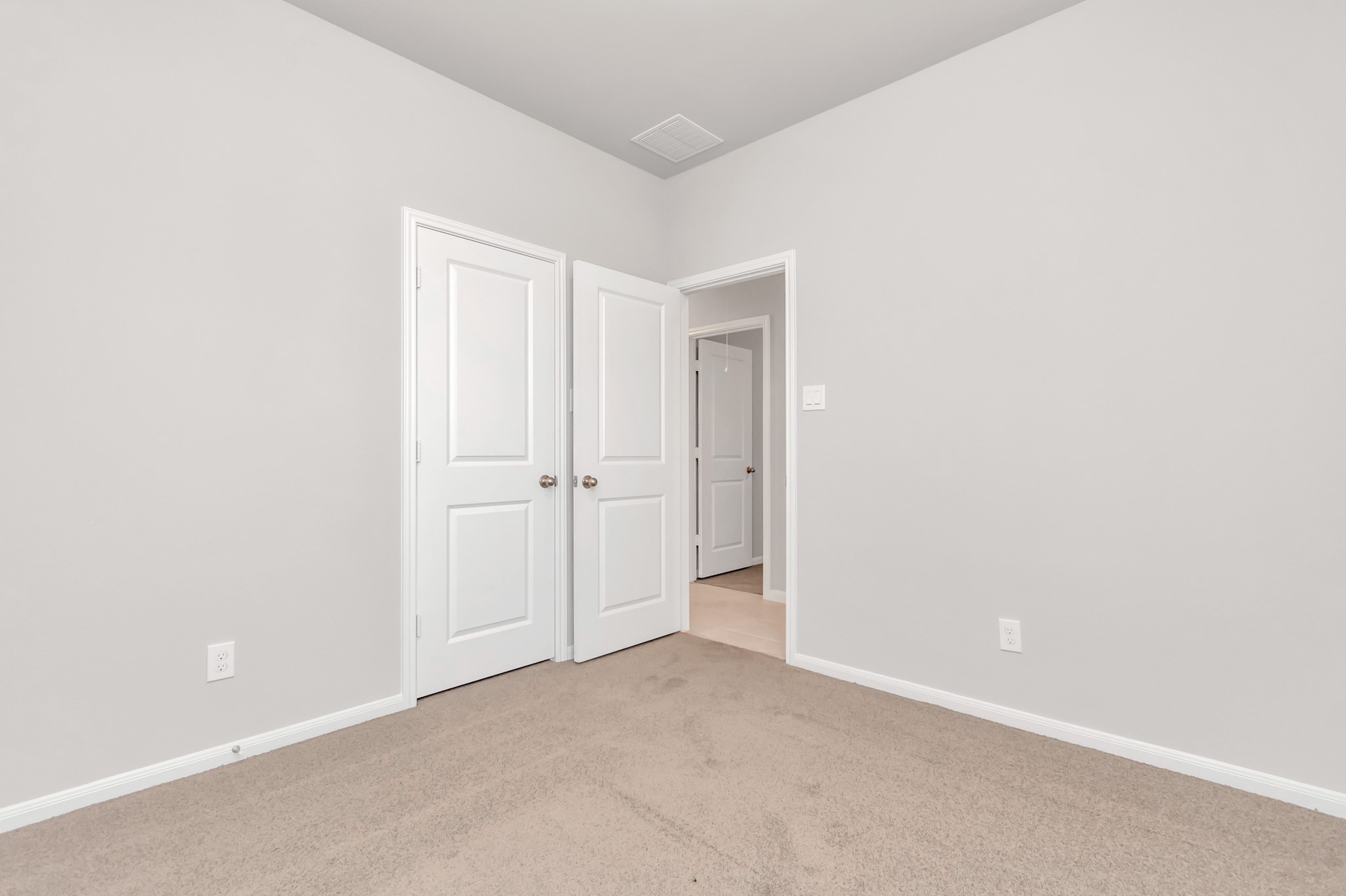 19559 Montgomery Ridge Way Property Photo 19