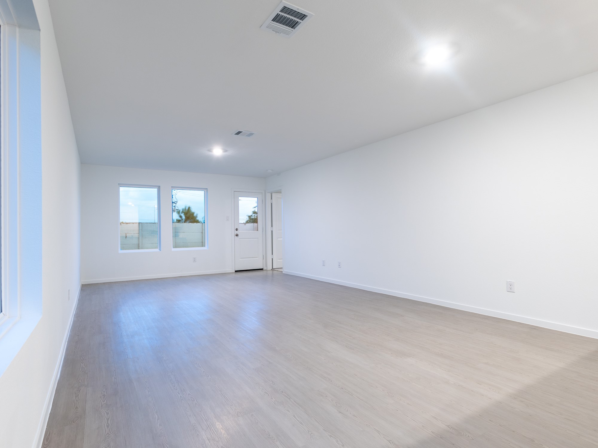 31406 Pratola Serra Circle Property Photo 5