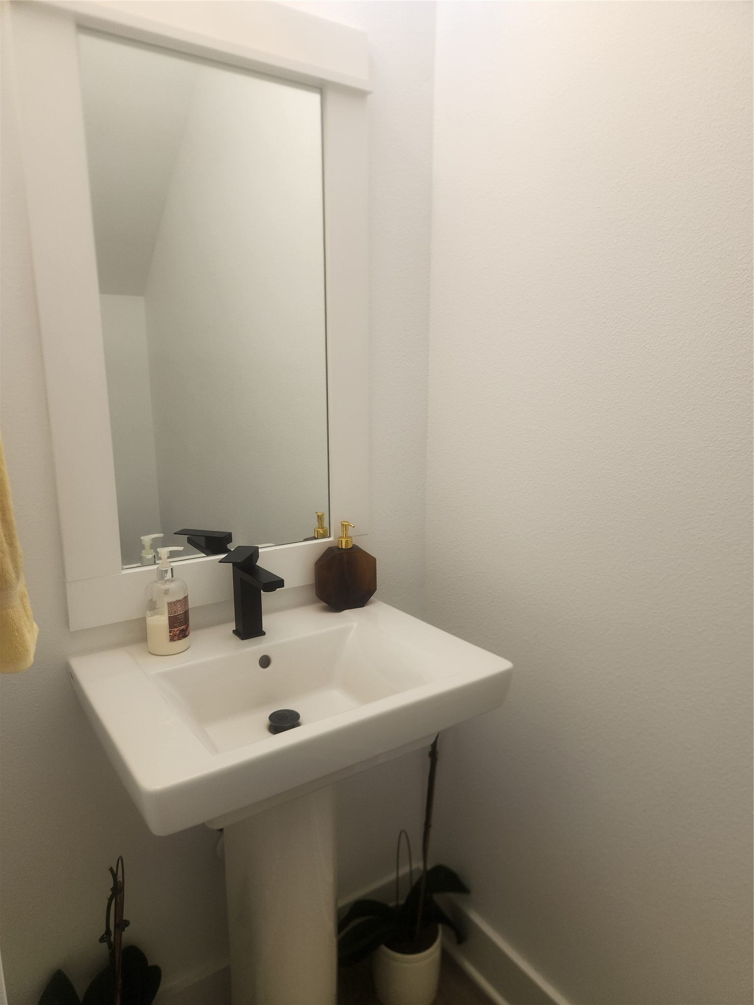 5831 Highland Sky Lane Property Photo 4