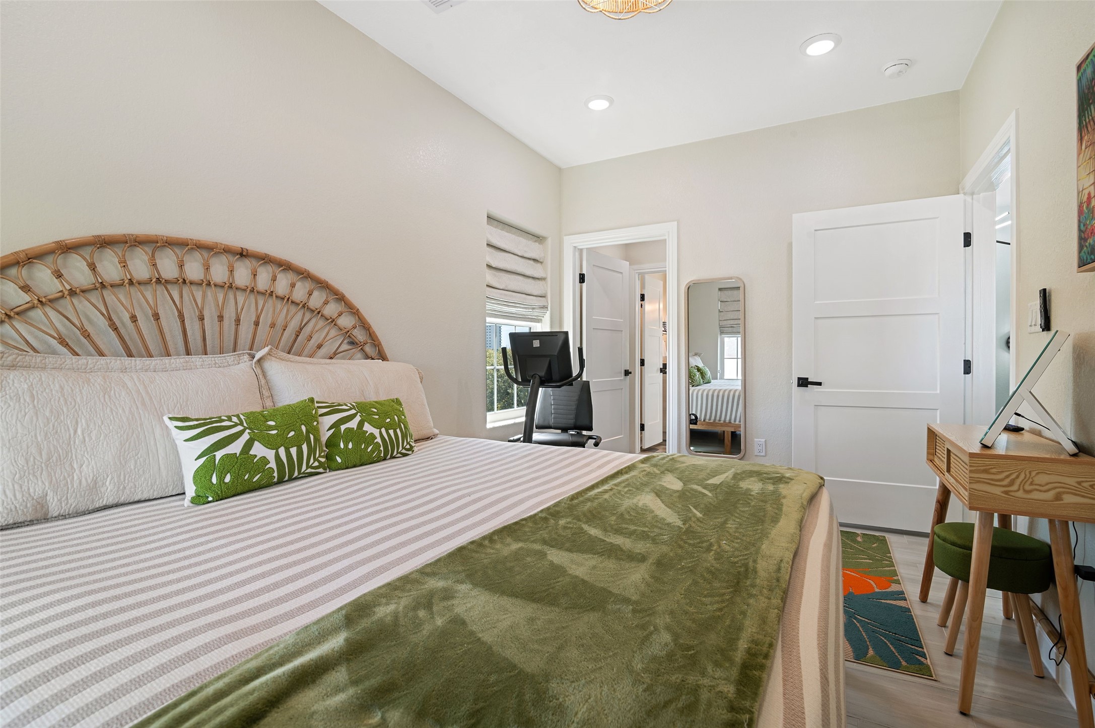 8029 Beluche Drive Property Photo 37