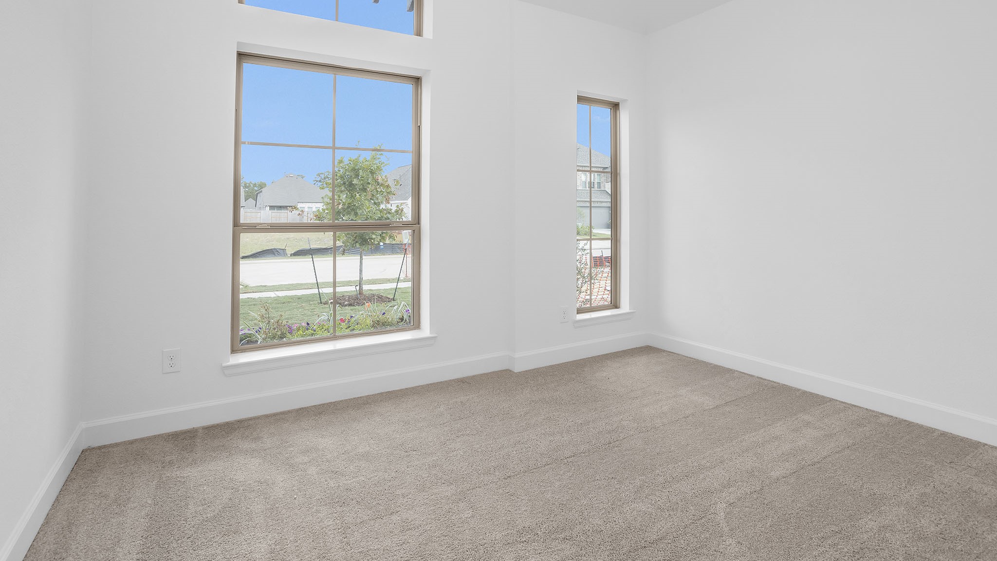 12744 Copperbush Drive Property Photo 16