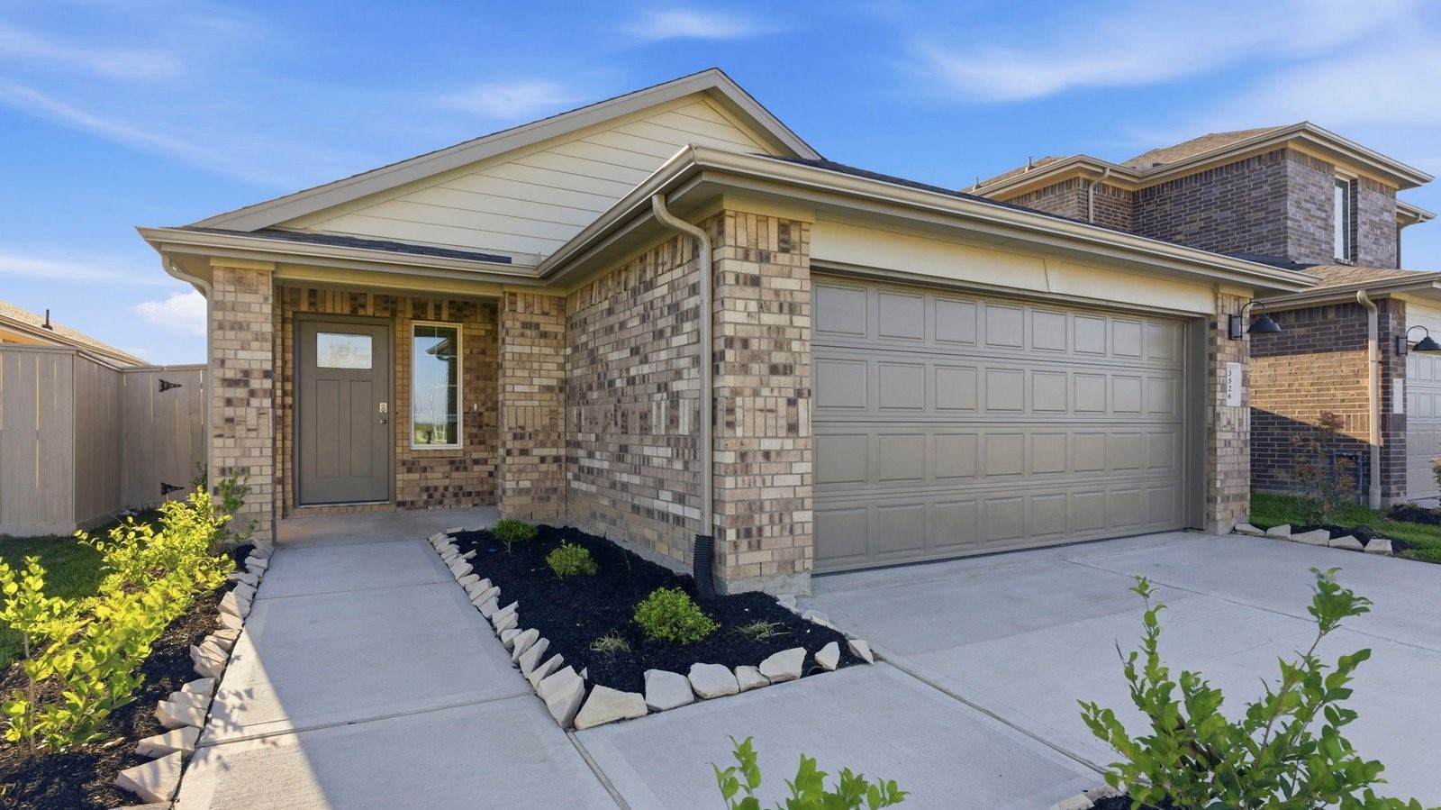 11103 August Sunset Drive Property Photo 1