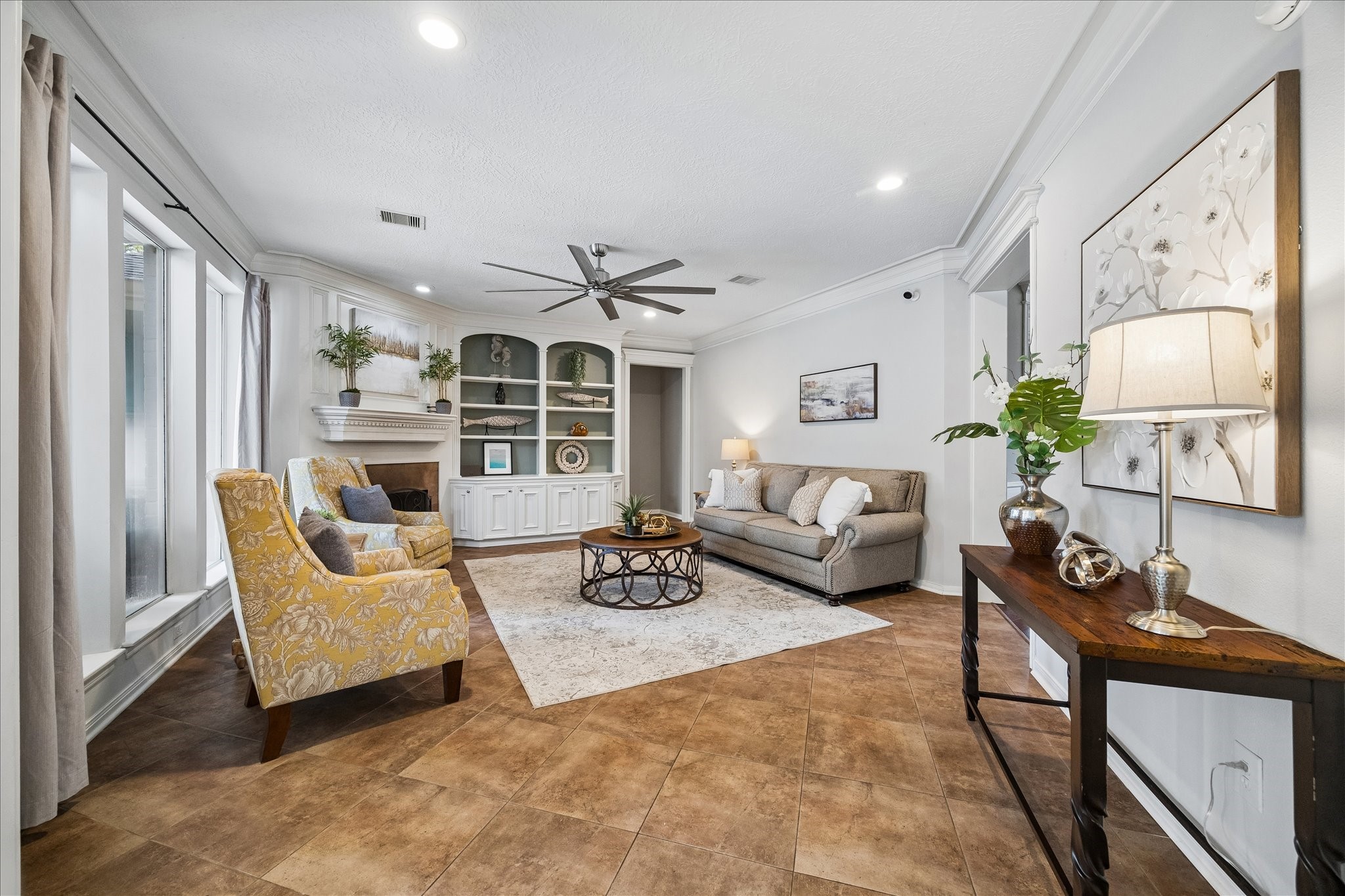 5911 Garden Hollow Court Property Photo 13