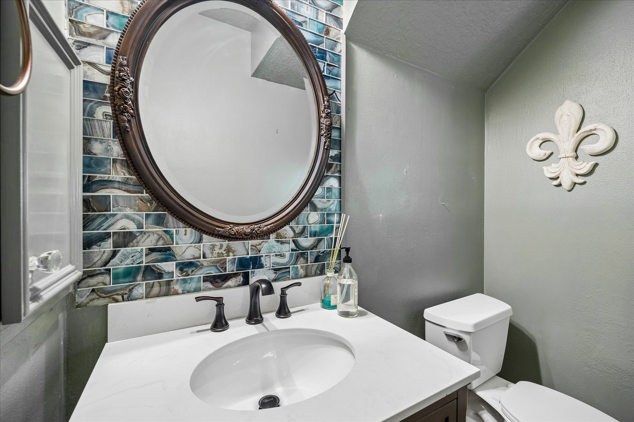 5911 Garden Hollow Court Property Photo 18