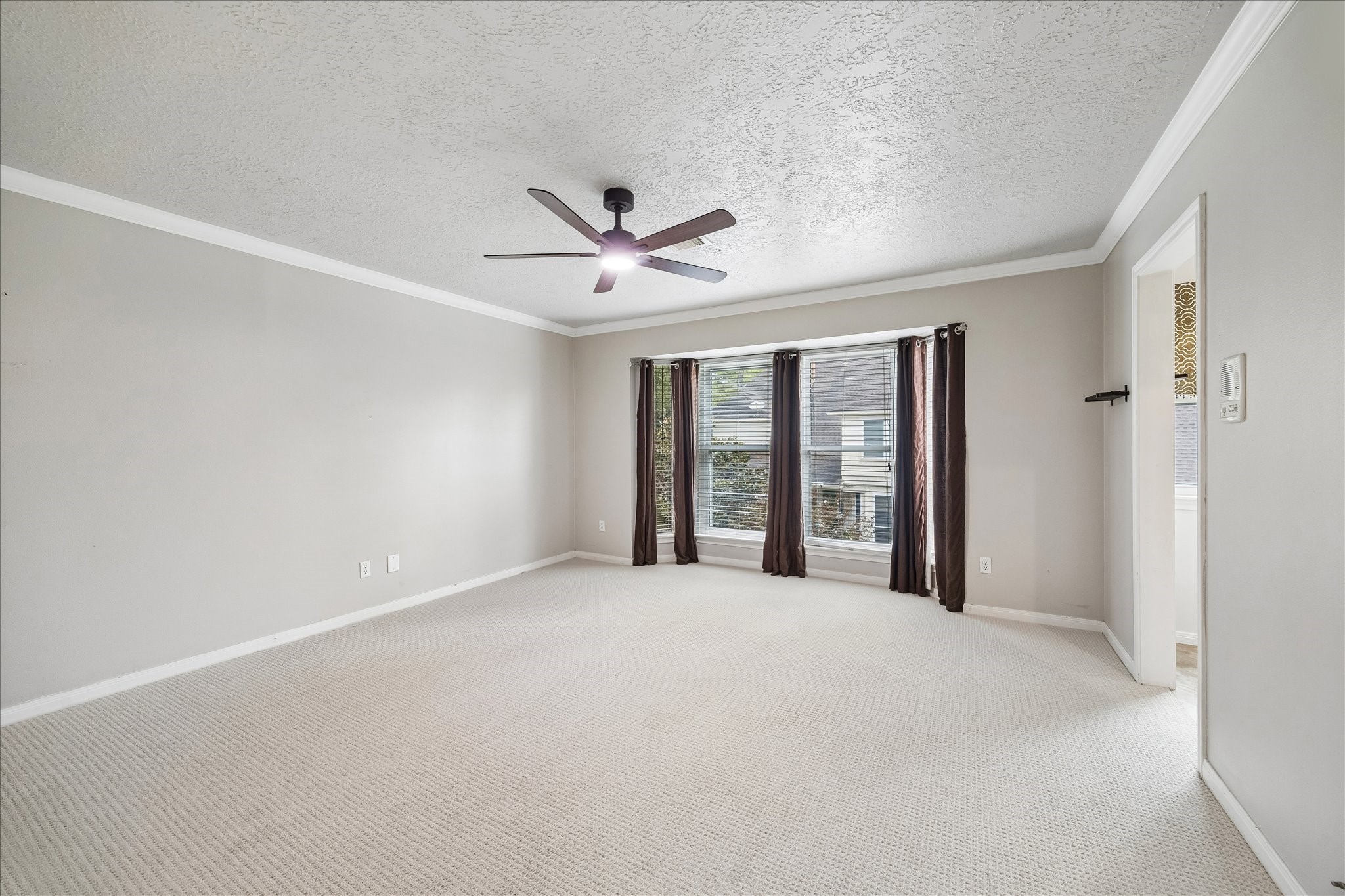 5911 Garden Hollow Court Property Photo 28