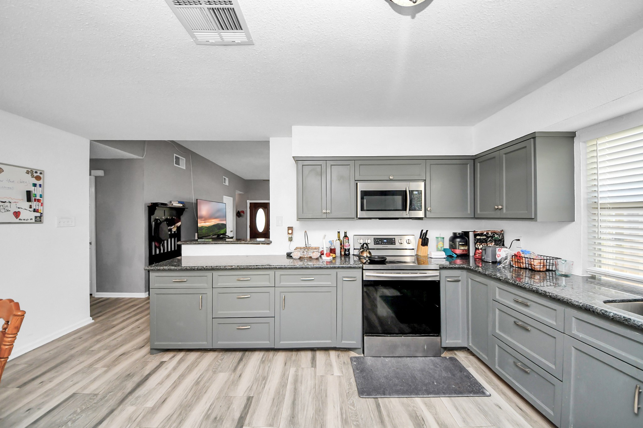 11031 Kirkmead Drive Property Photo 12