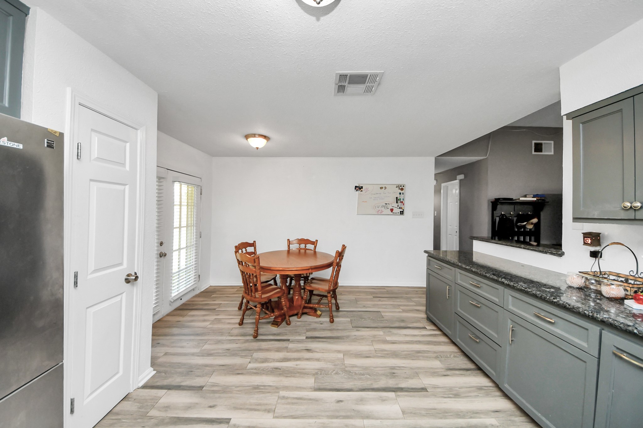 11031 Kirkmead Drive Property Photo 15