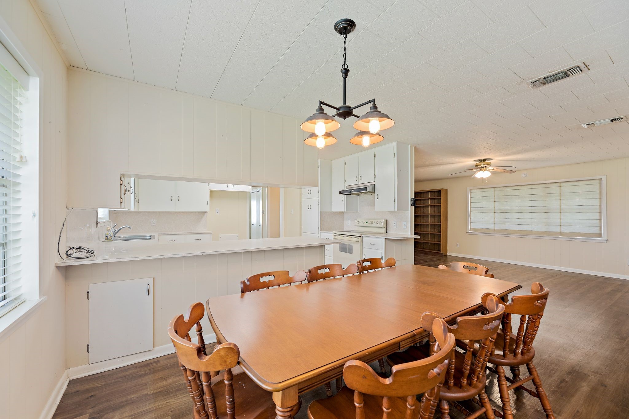 3644 W State Highway 71 Highway Property Photo 16