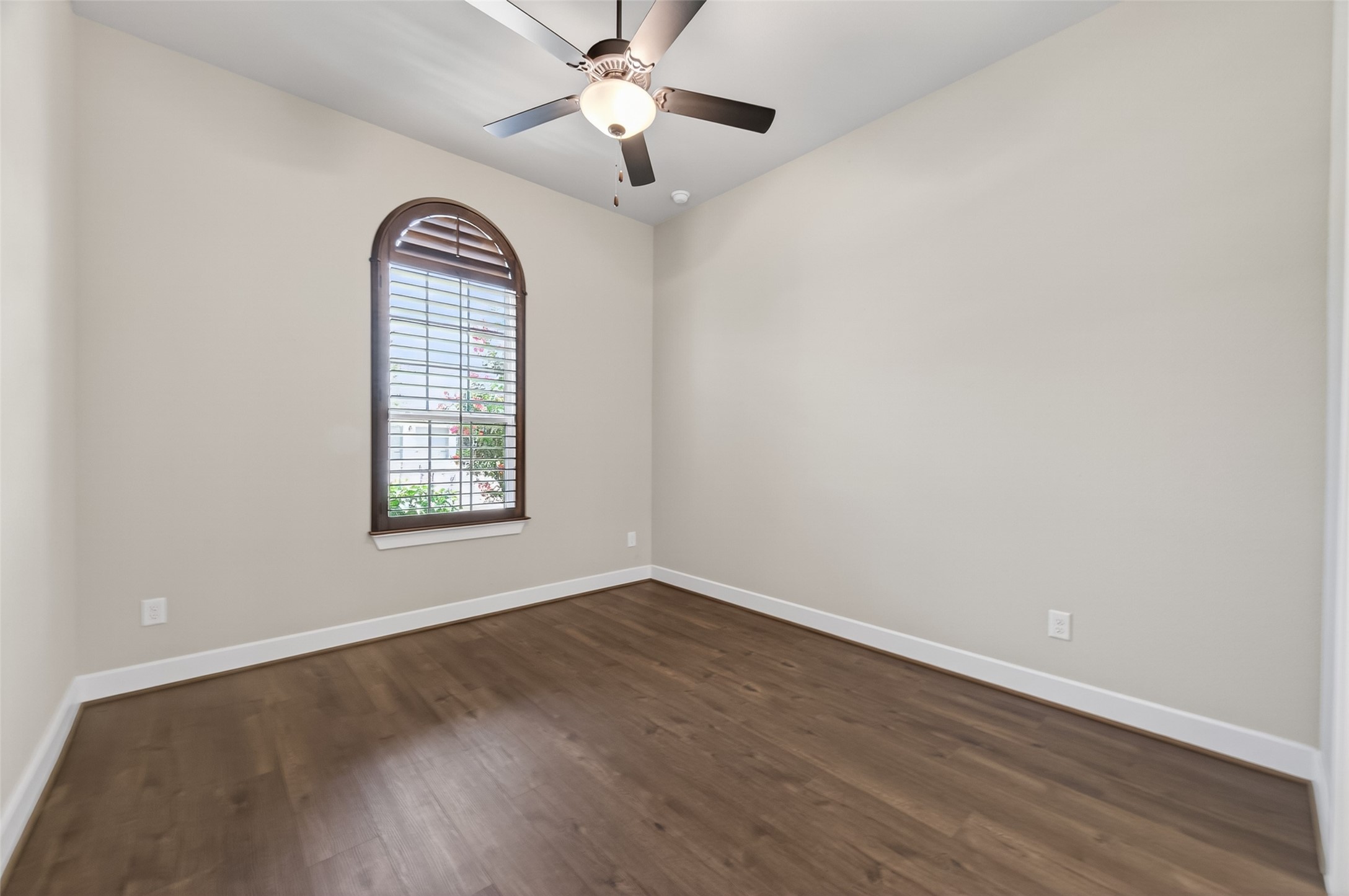 28929 Autumn Shore Drive Property Photo 15