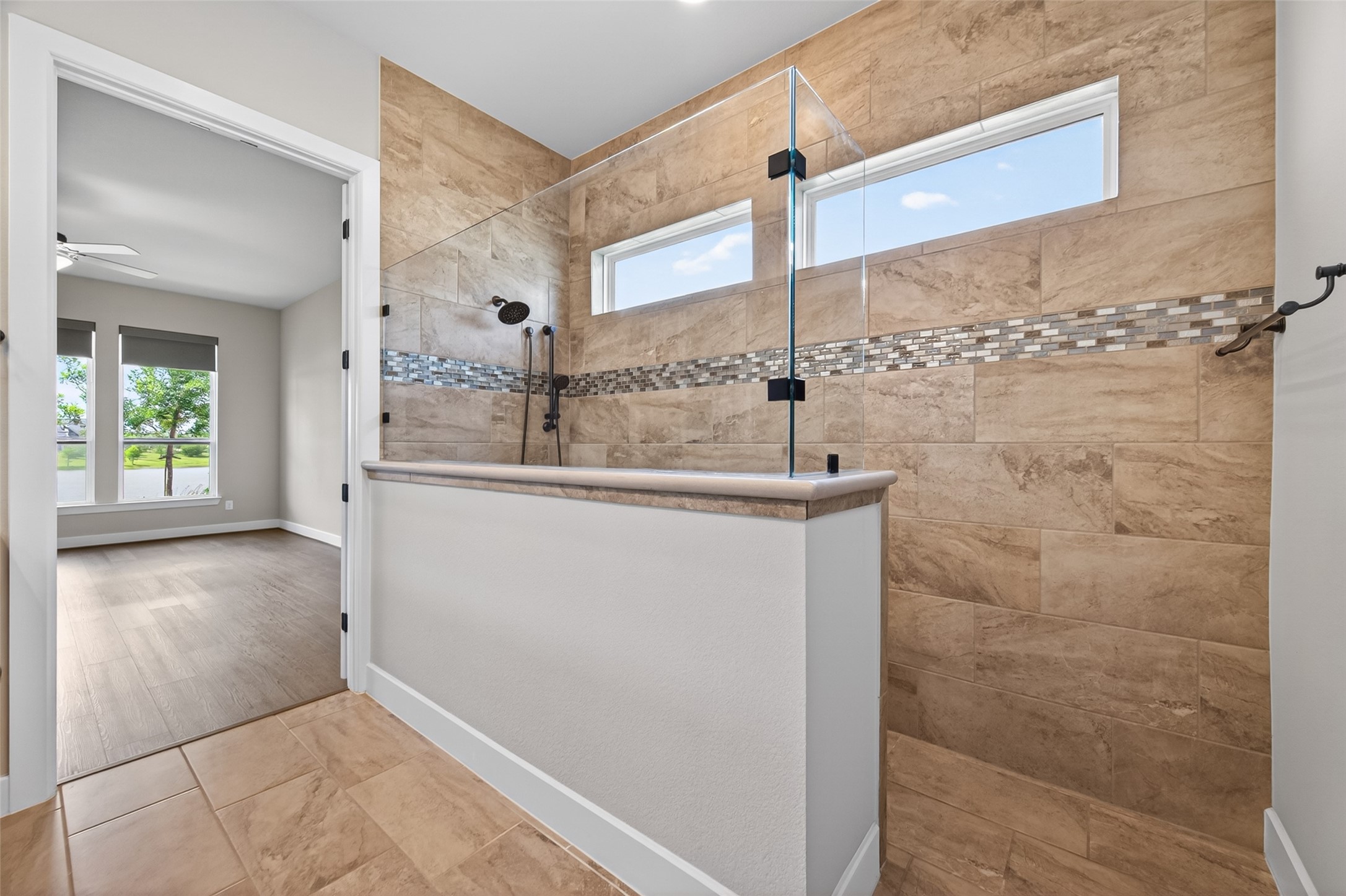 28929 Autumn Shore Drive Property Photo 32