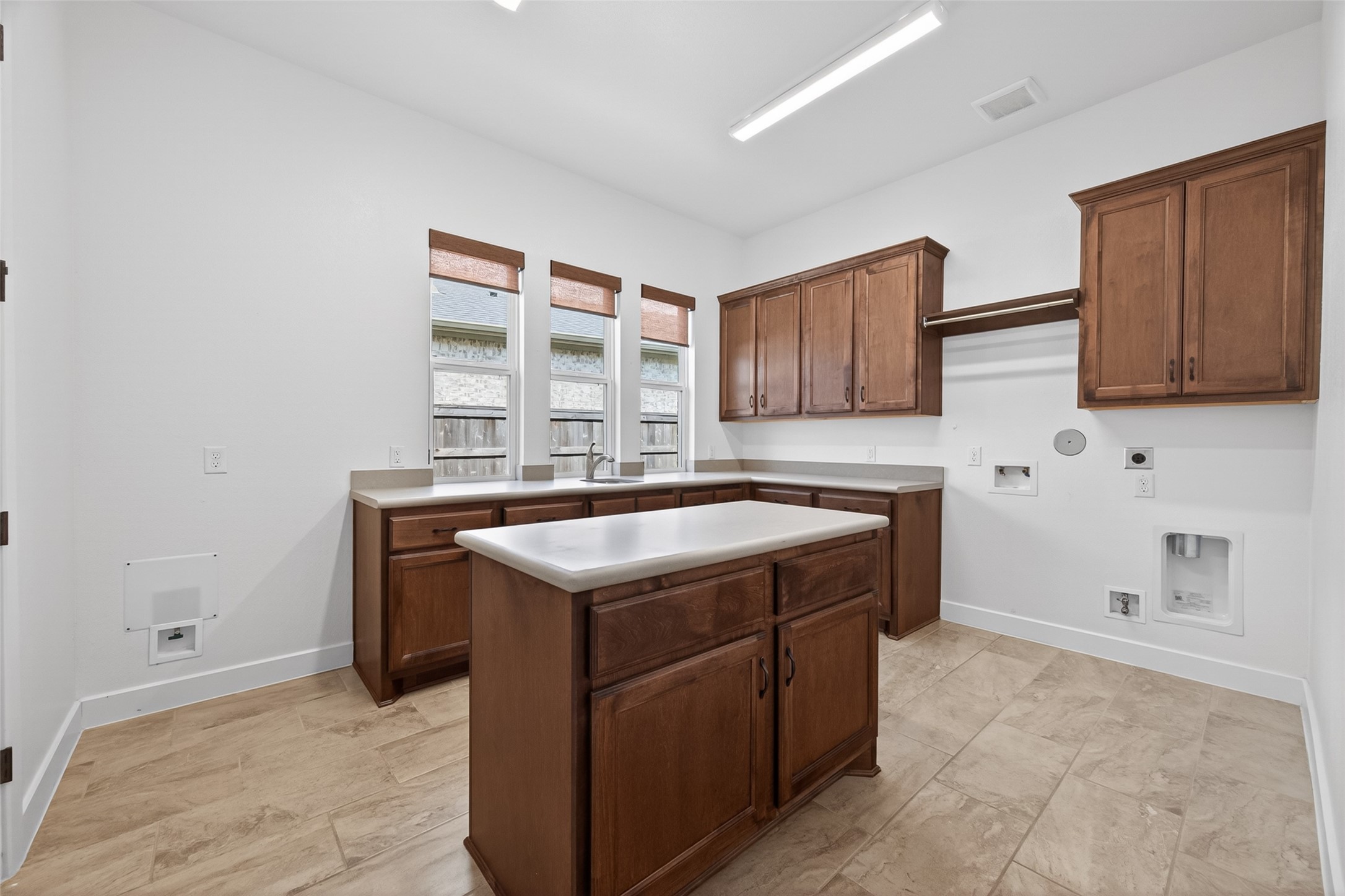 28929 Autumn Shore Drive Property Photo 33