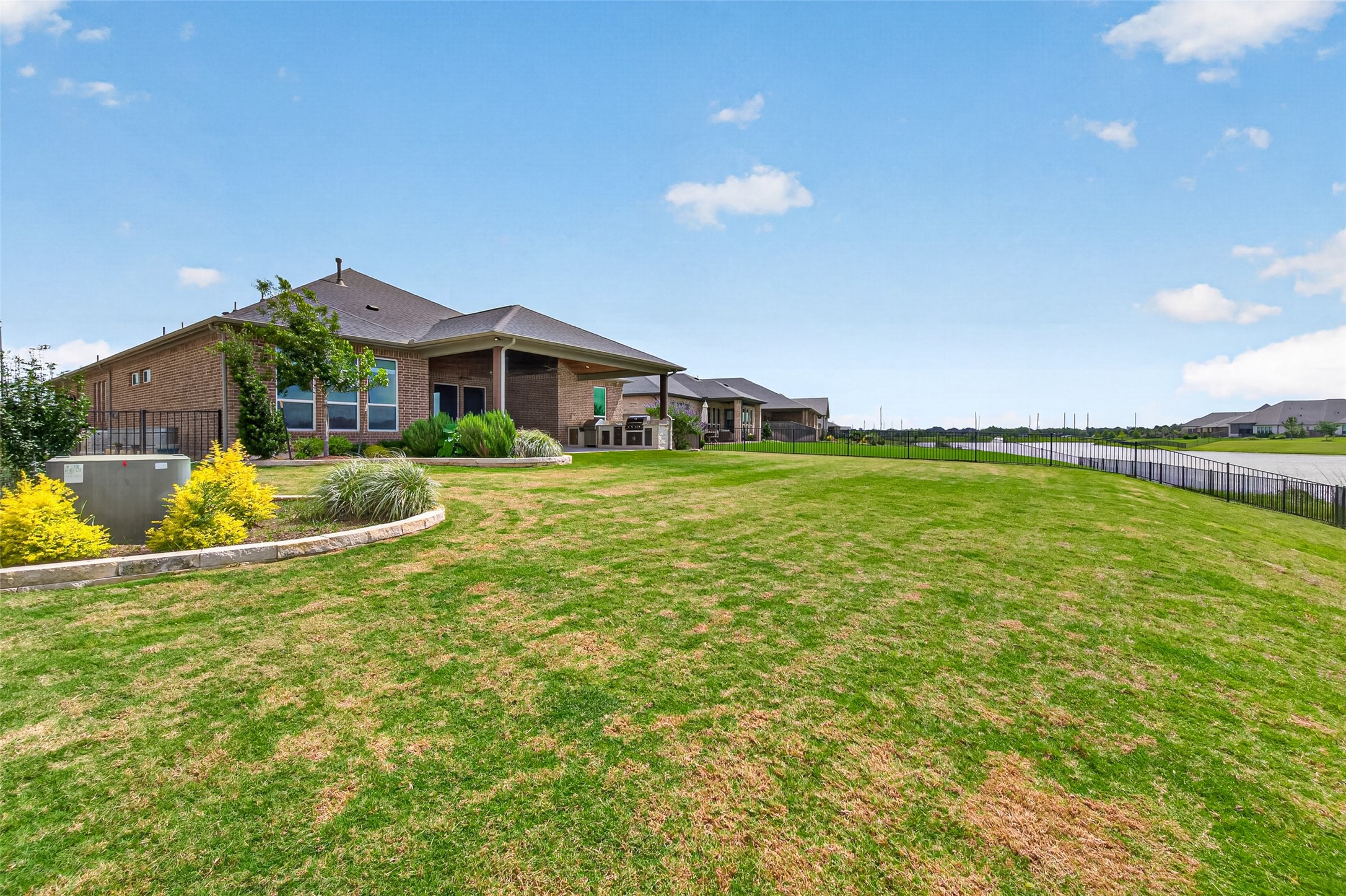 28929 Autumn Shore Drive Property Photo 41