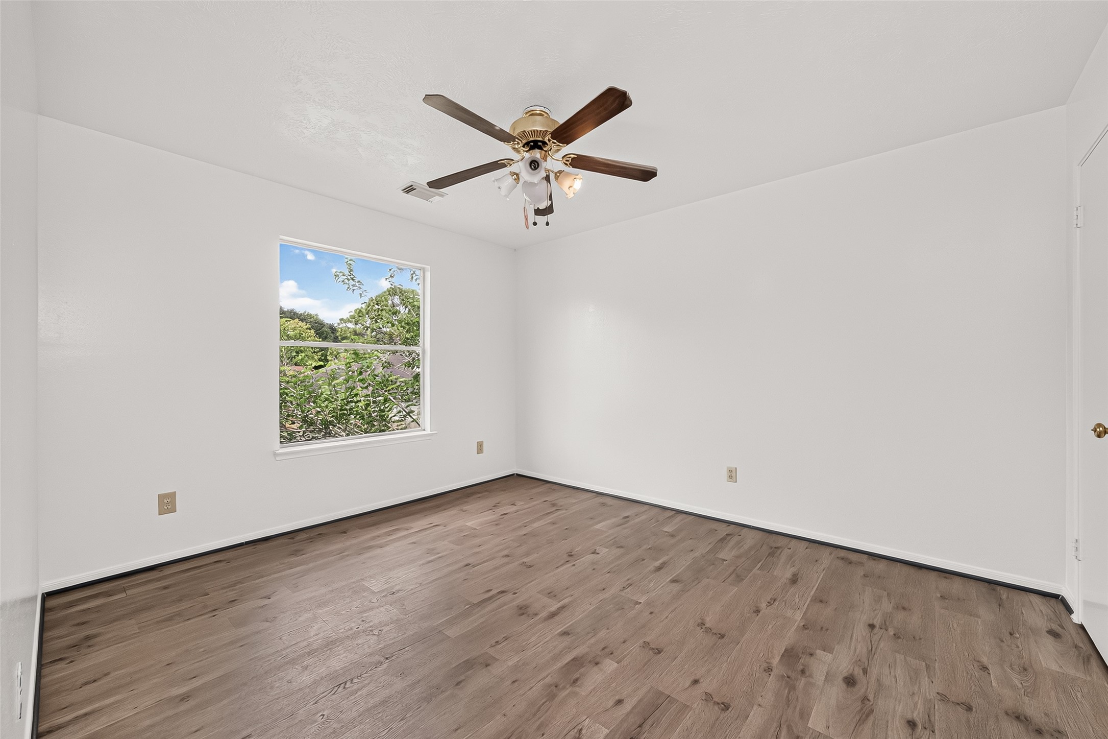 8202 Worthington Dr Property Photo 31