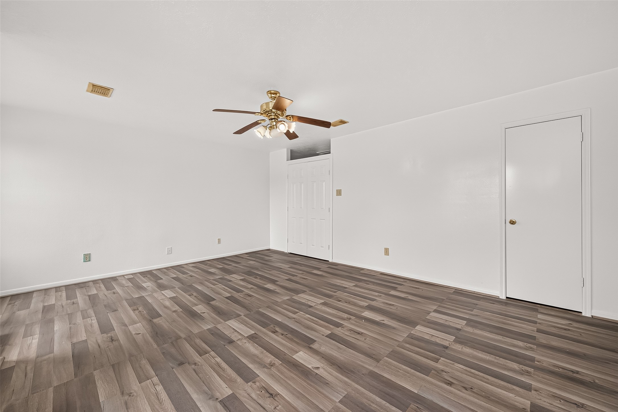 8202 Worthington Dr Property Photo 35