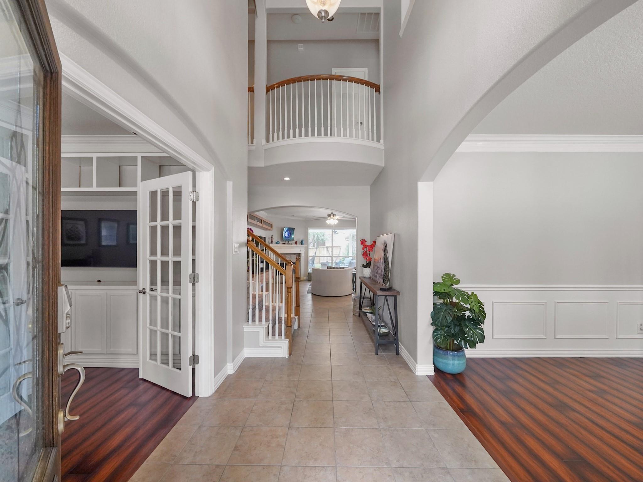 26214 Seminole Hill Lane Property Photo 4