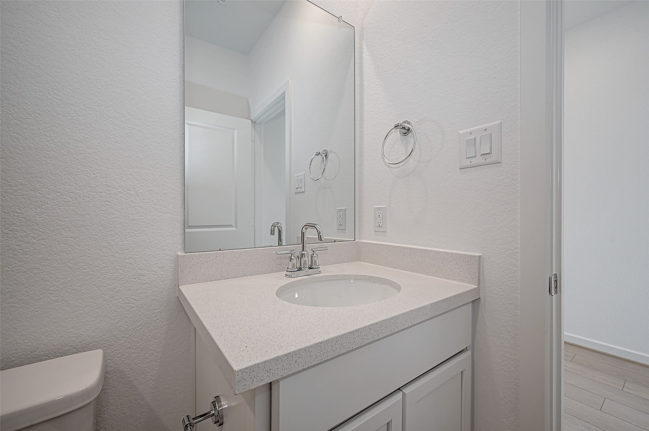 1127 Sugar Drive Property Photo 9