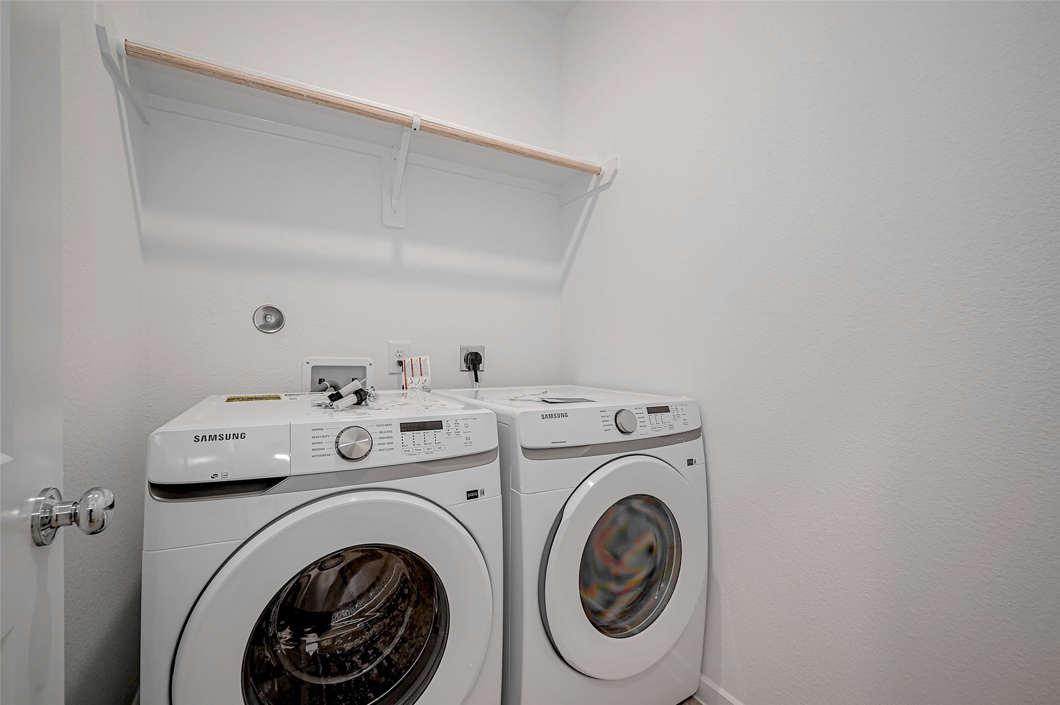 1127 Sugar Drive Property Photo 10