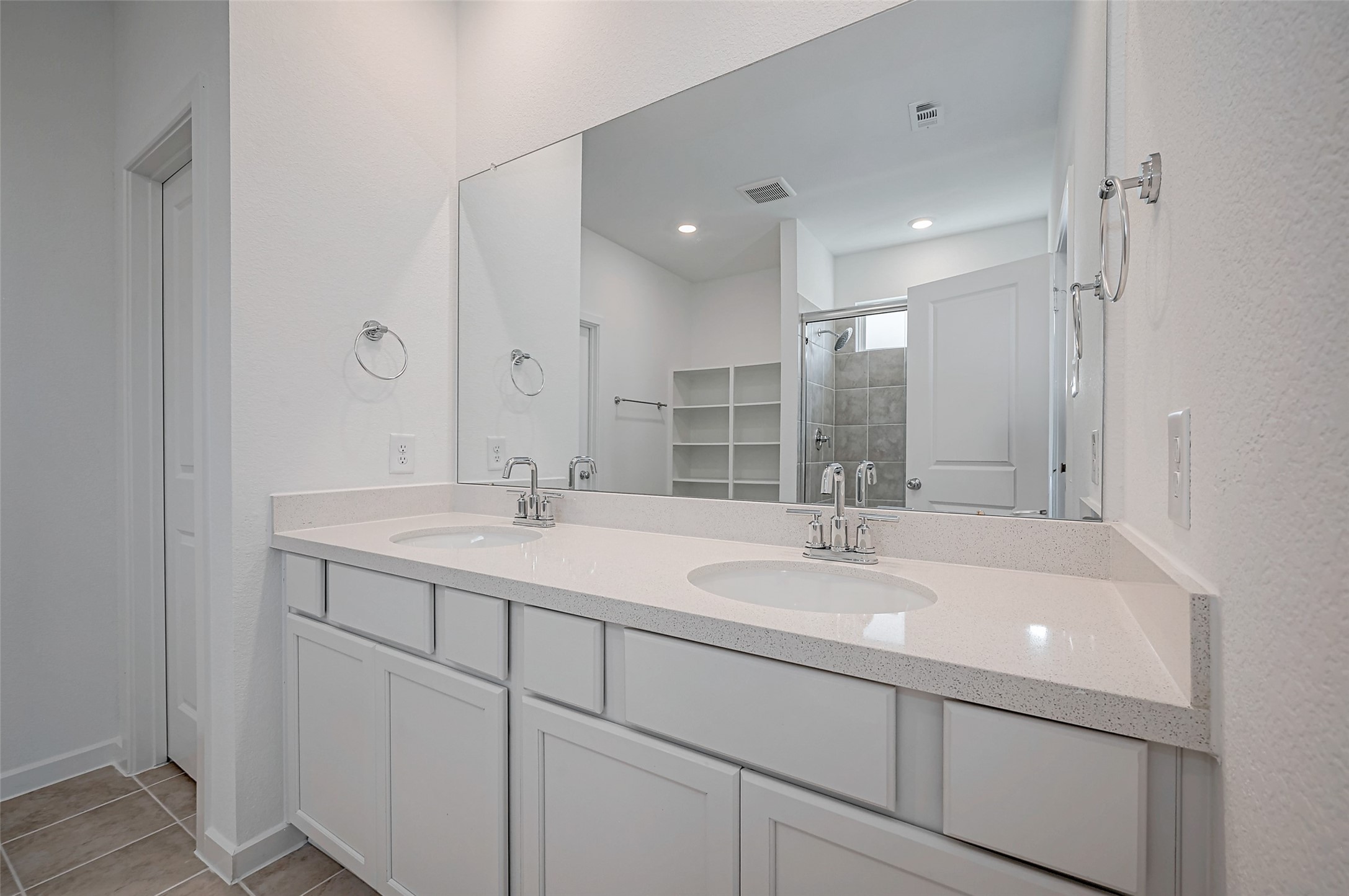 1127 Sugar Drive Property Photo 25