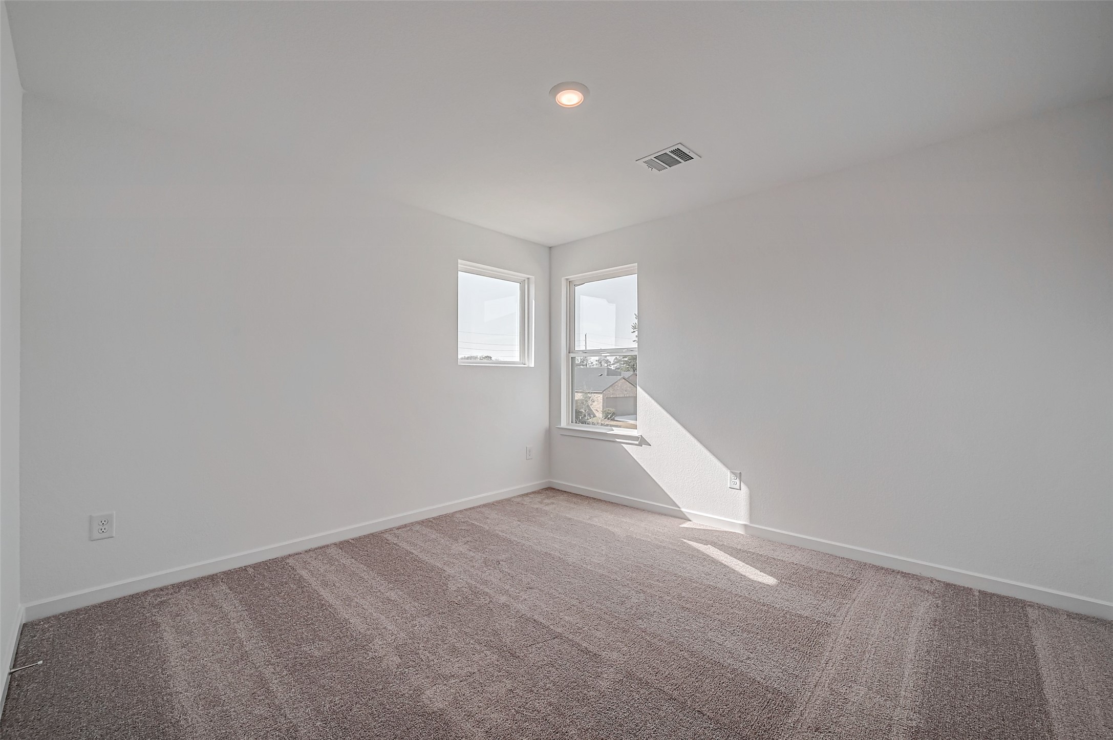 1127 Sugar Drive Property Photo 40