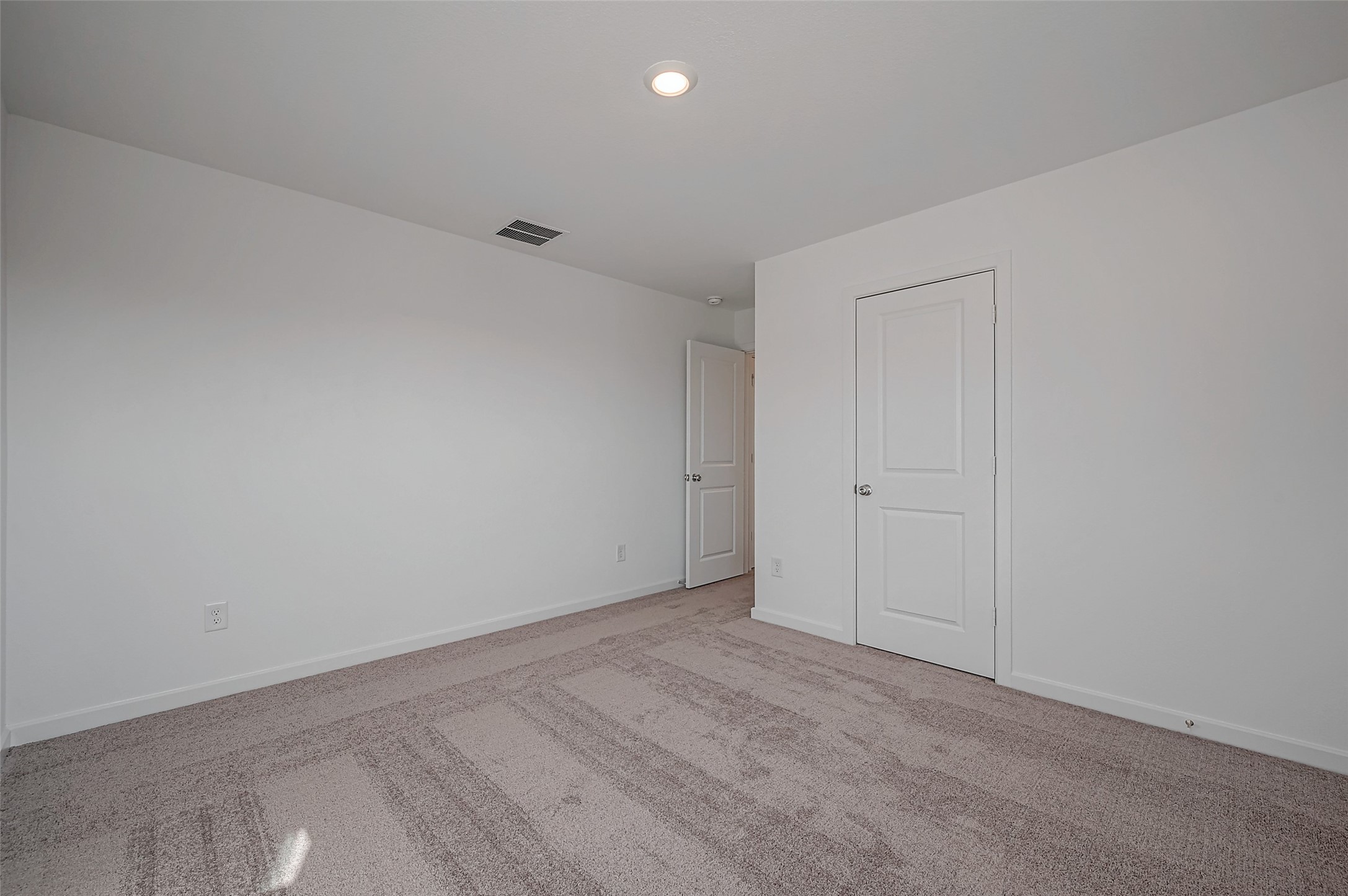 1127 Sugar Drive Property Photo 42