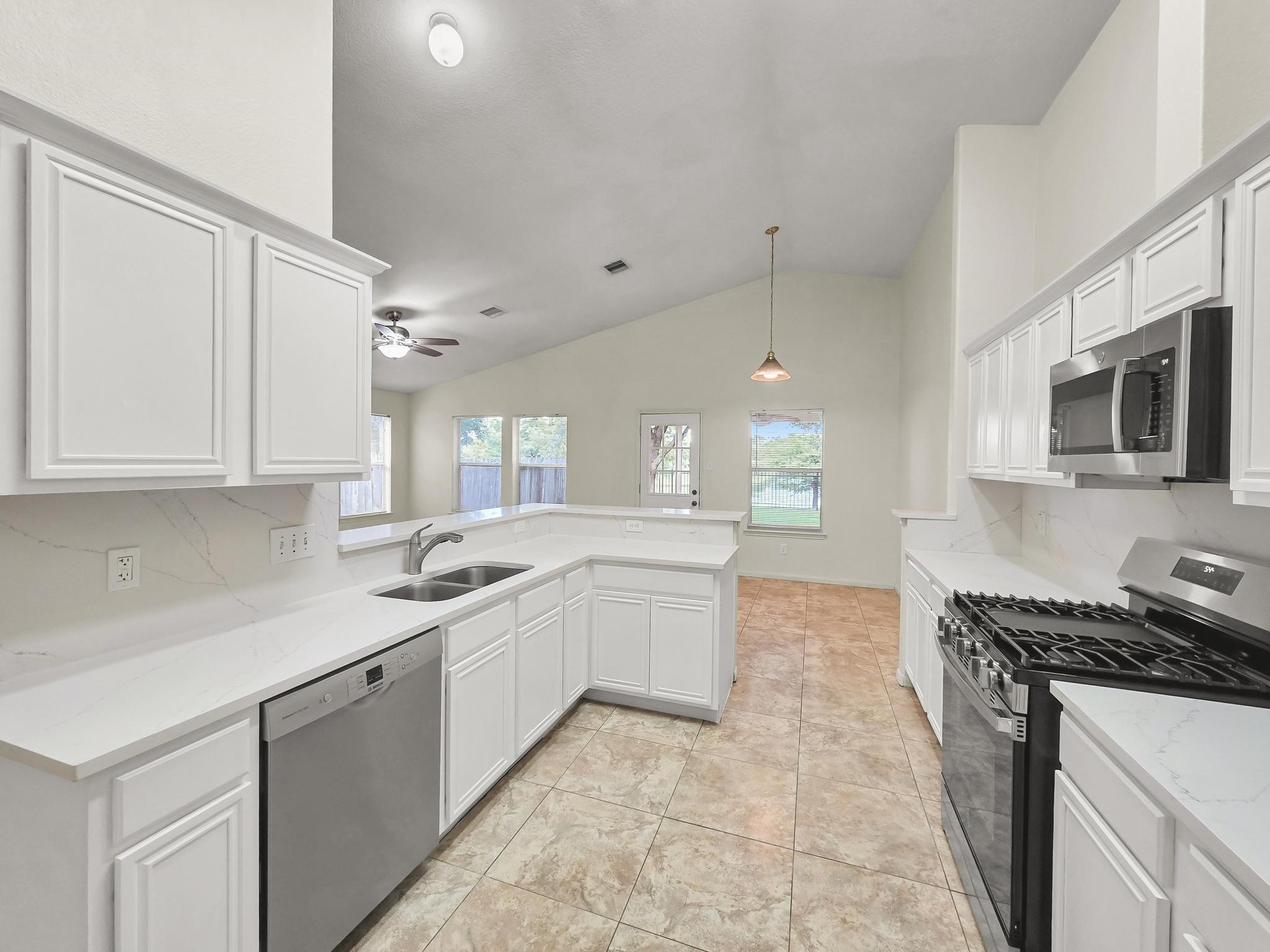 14626 Gervaise Drive Property Photo 16