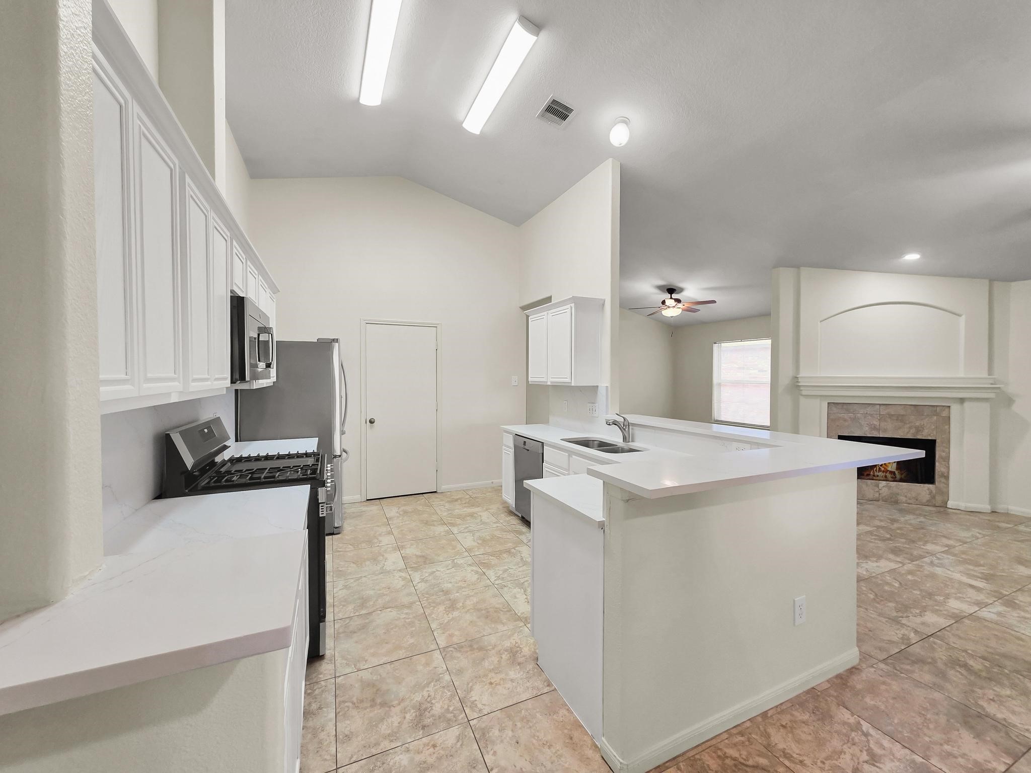 14626 Gervaise Drive Property Photo 17