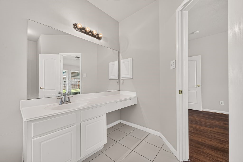 11814 Copperas Creek Drive Property Photo 22