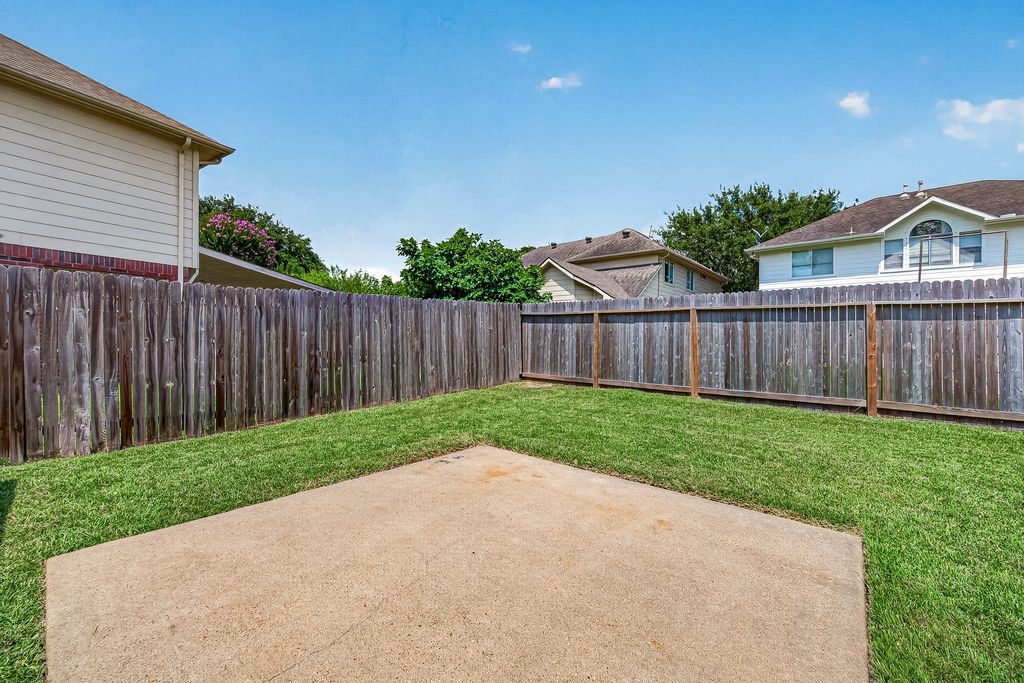 11814 Copperas Creek Drive Property Photo 33