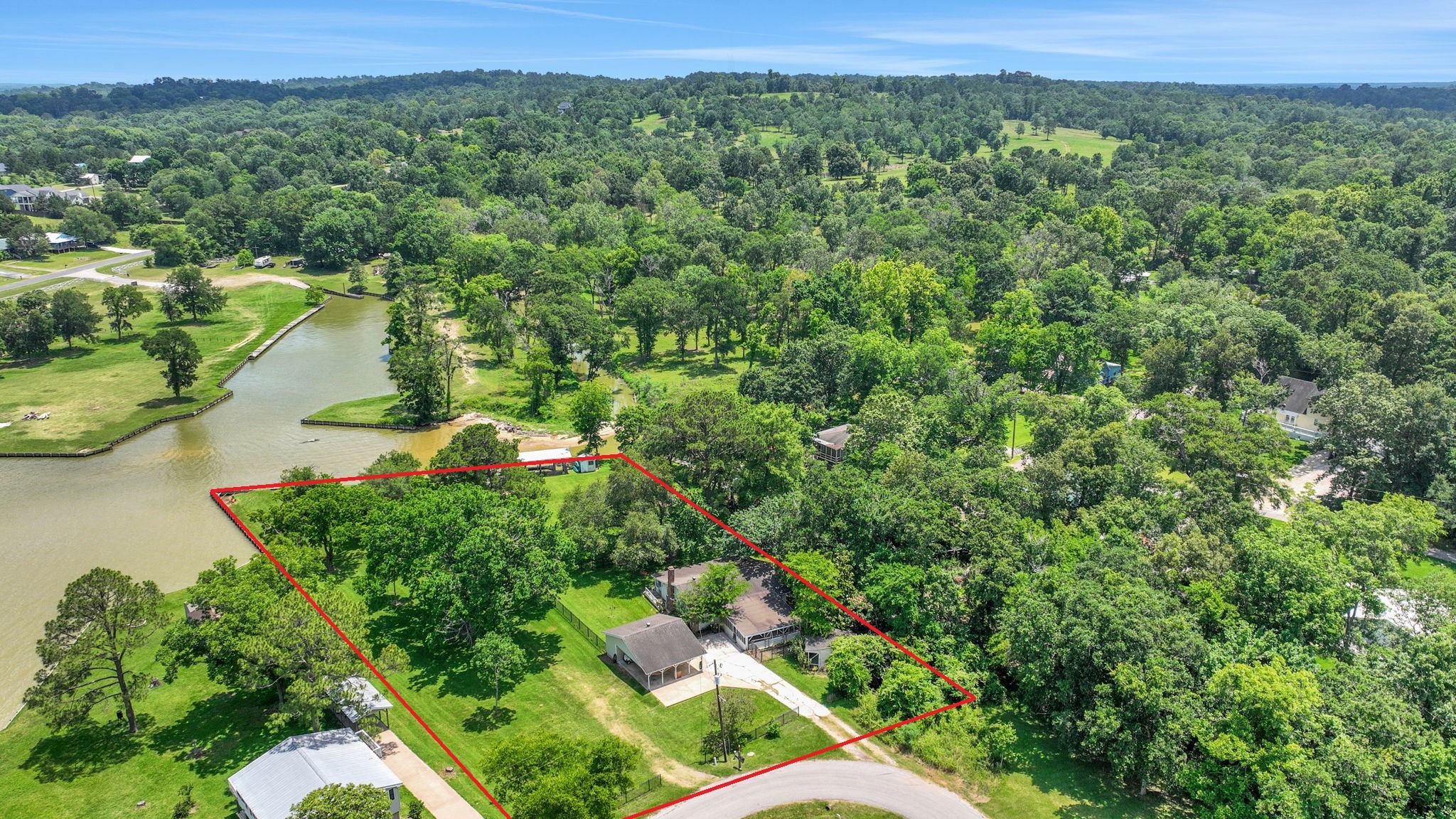 151 Lakeview Circle