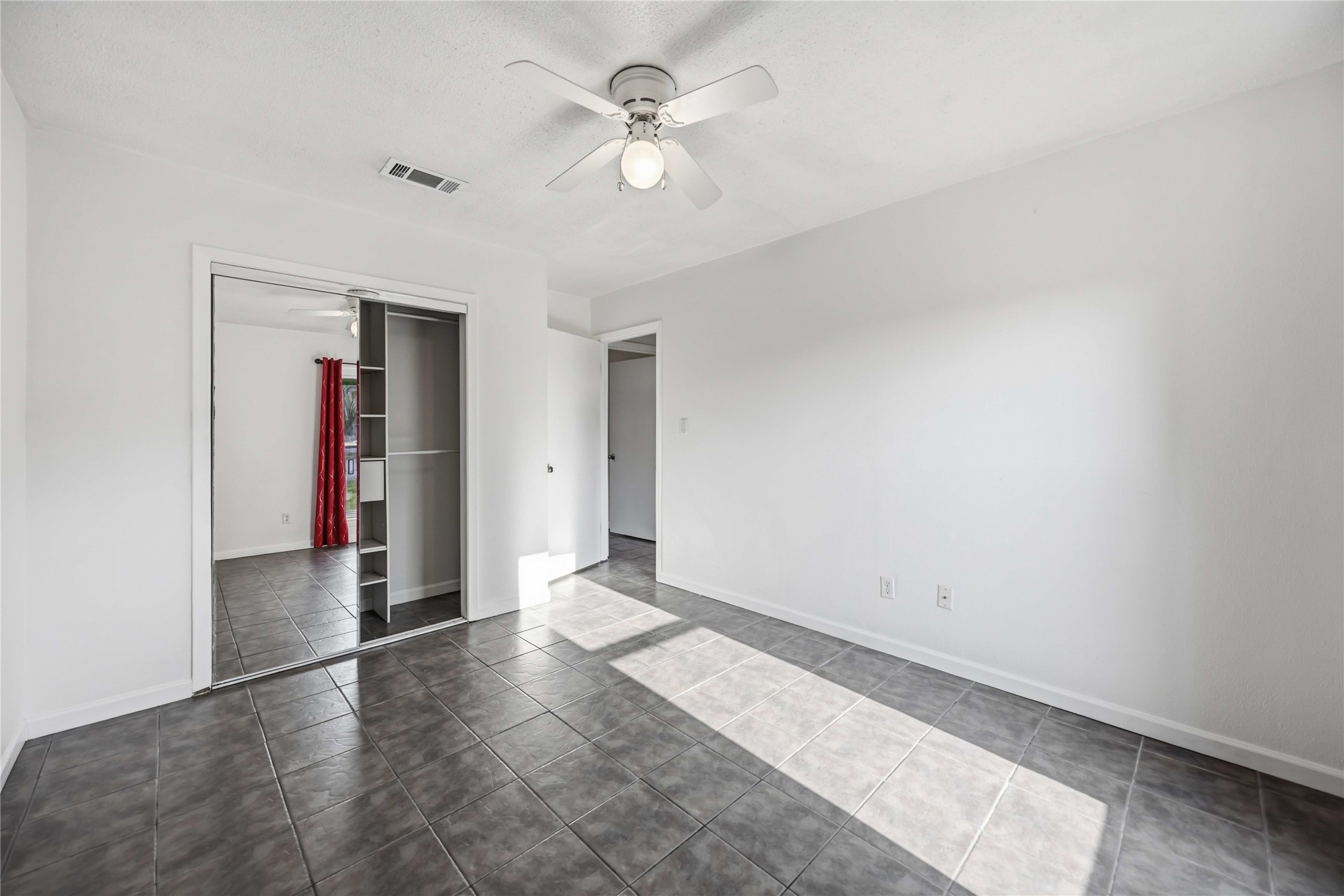2506 Halbert Drive Property Photo 18