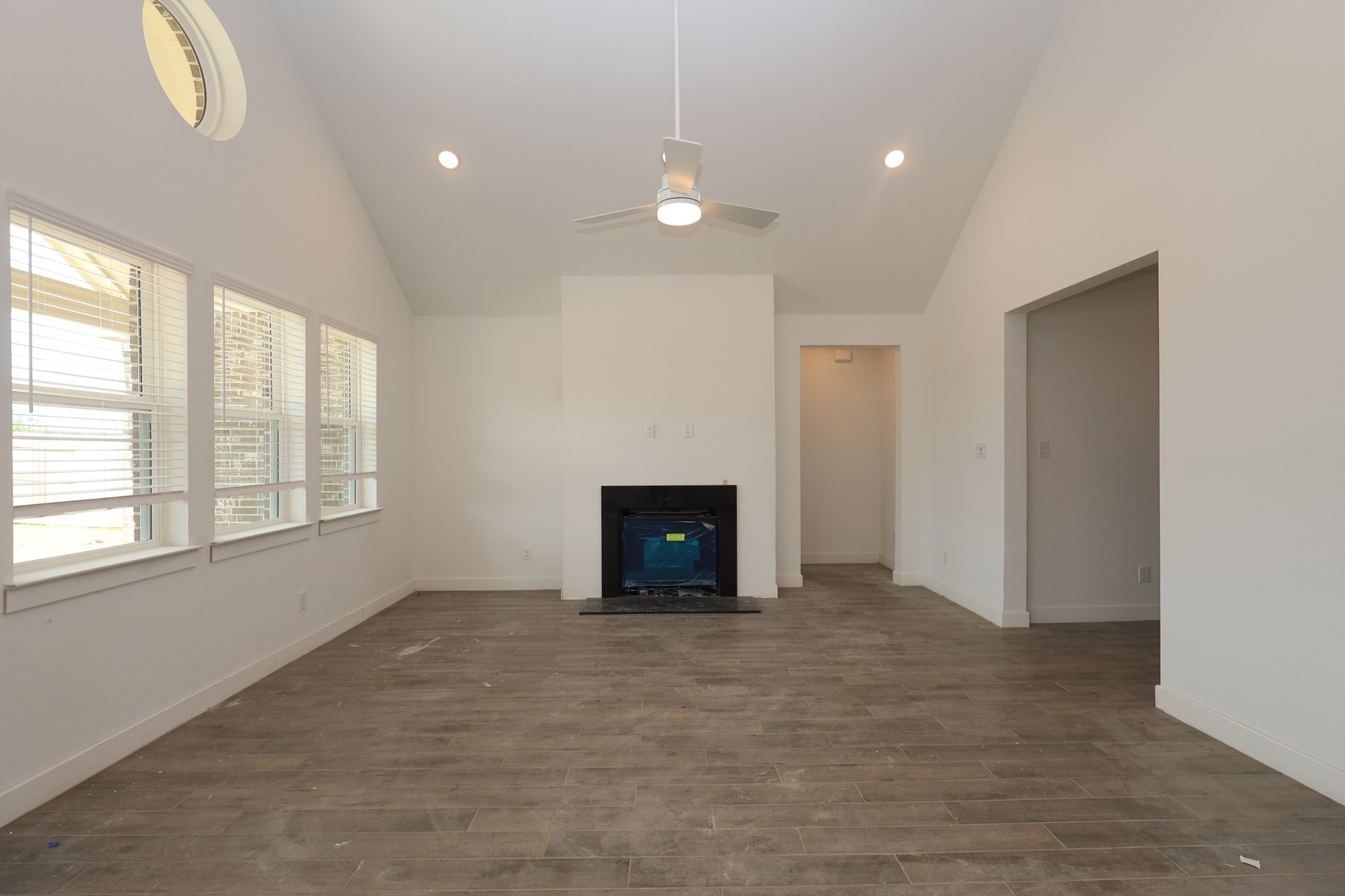 2903 Laguna Madre Place Property Photo 6