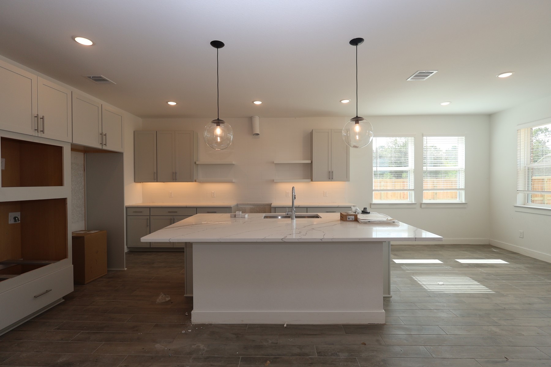 2903 Laguna Madre Place Property Photo 8