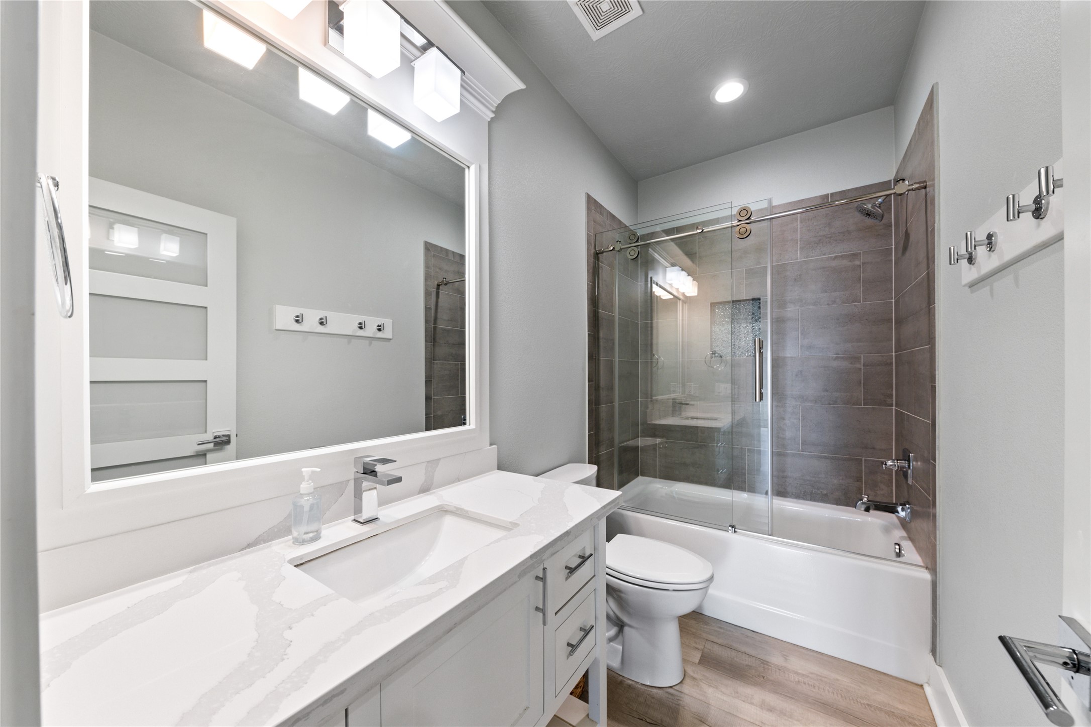 775 Townsend Drive Property Photo 34