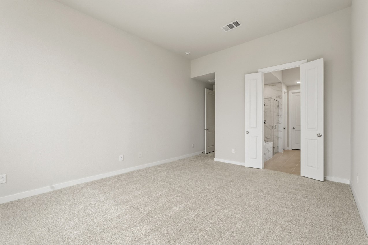 12227 Hudson Drive Property Photo 12