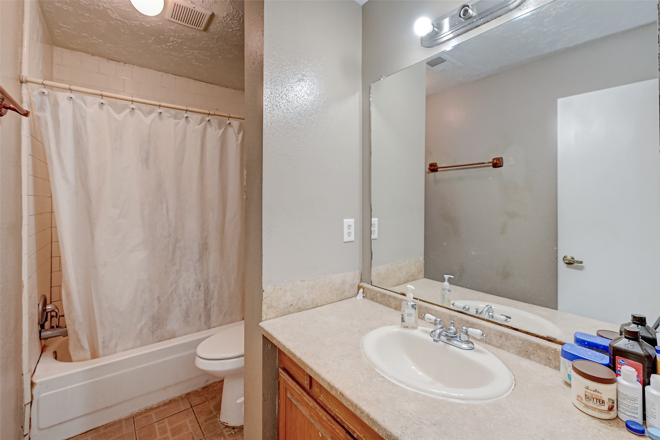 7635 Loro Linda Drive Property Photo 20
