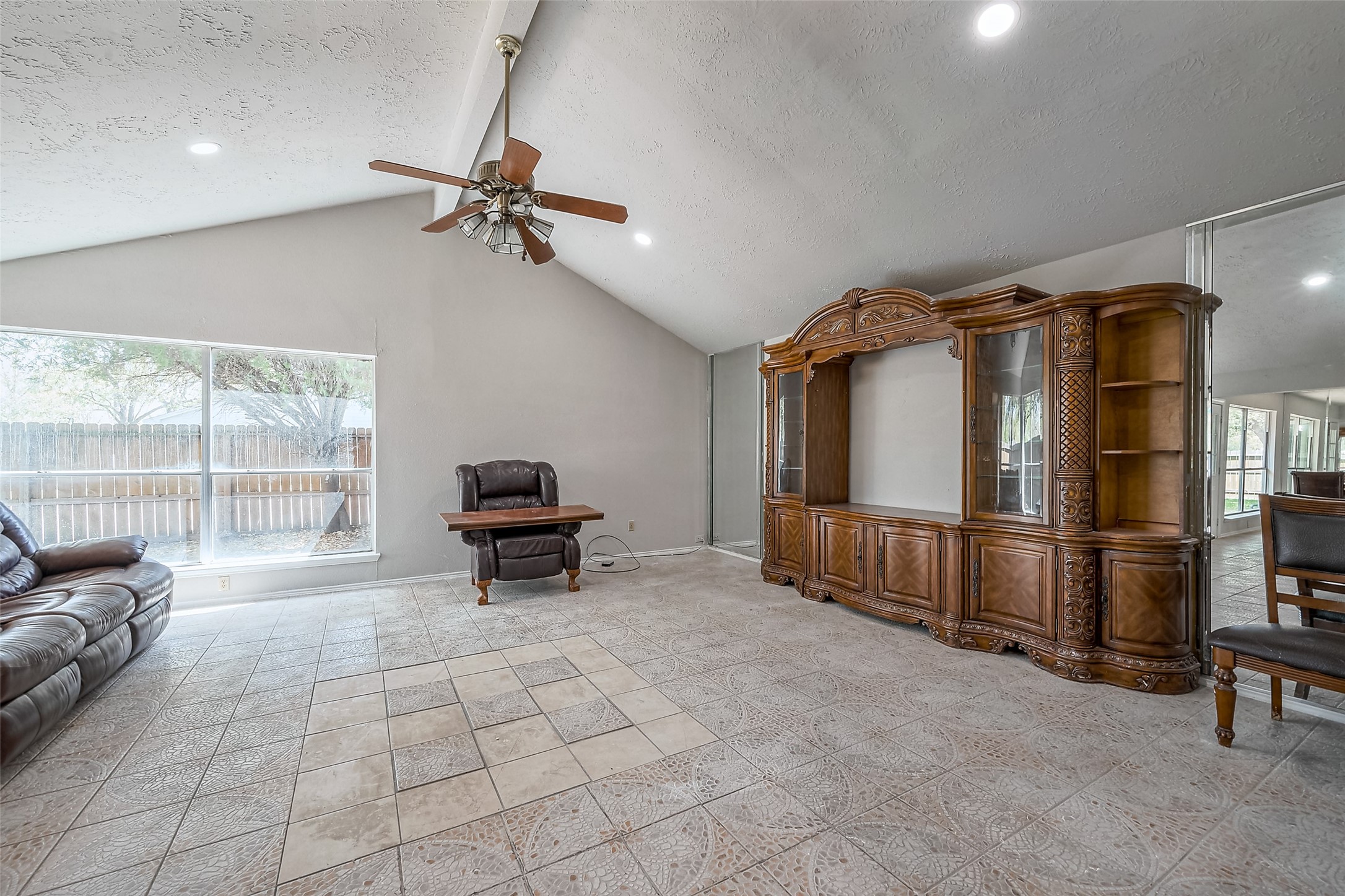 7635 Loro Linda Drive Property Photo 31