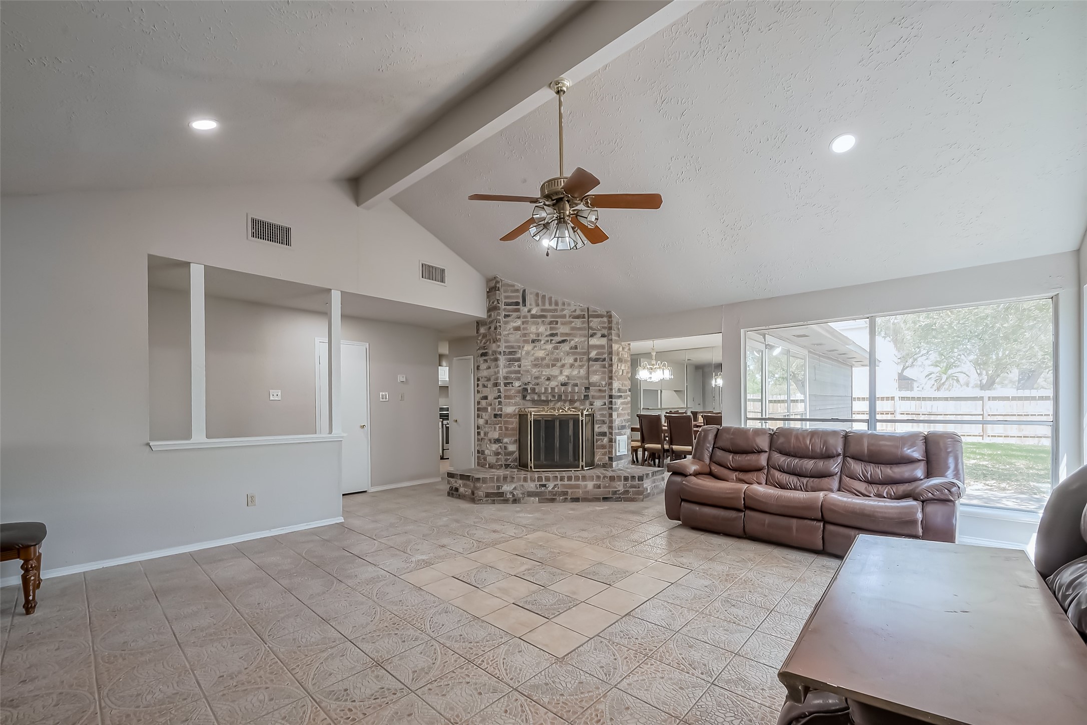 7635 Loro Linda Drive Property Photo 32