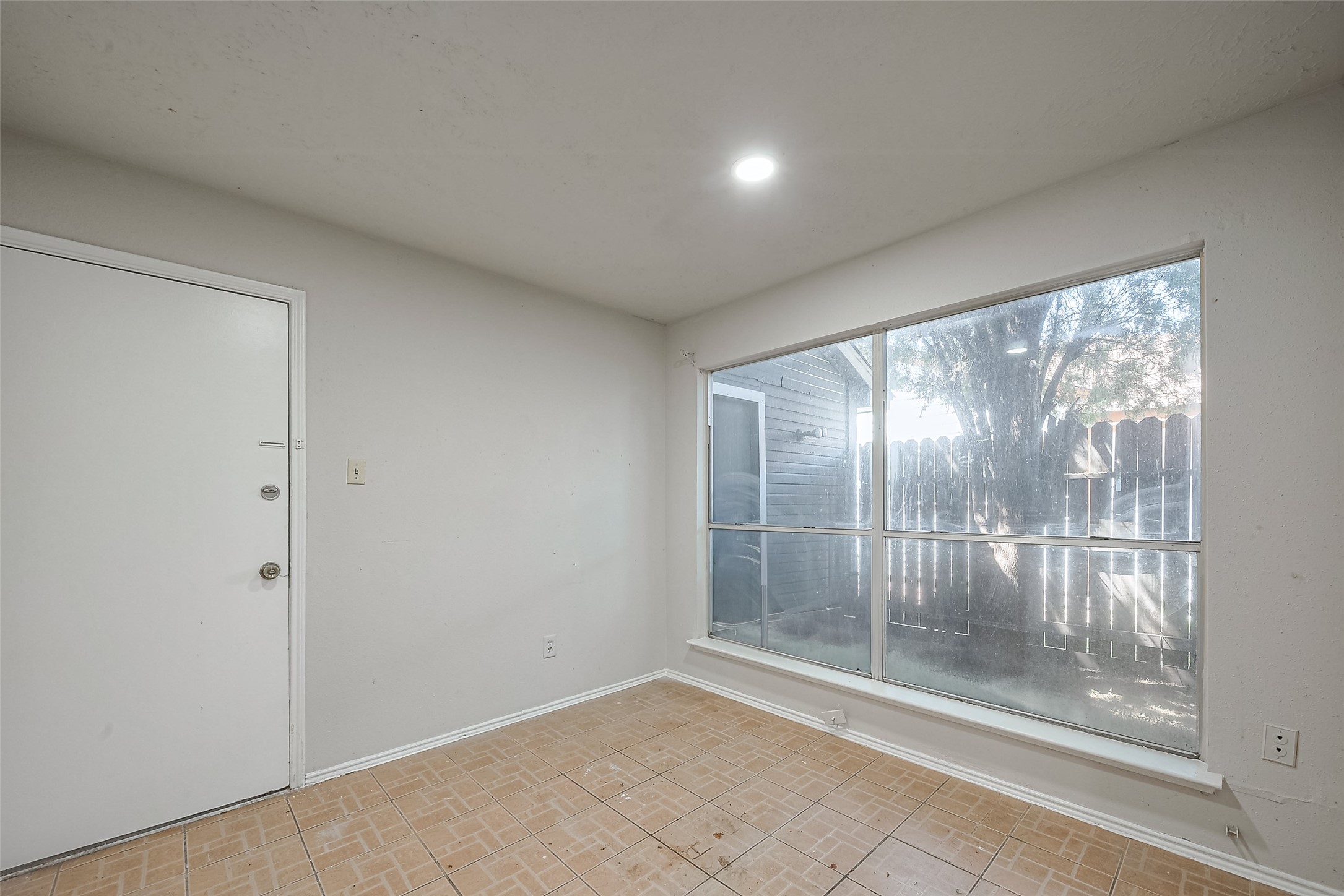 7635 Loro Linda Drive Property Photo 35