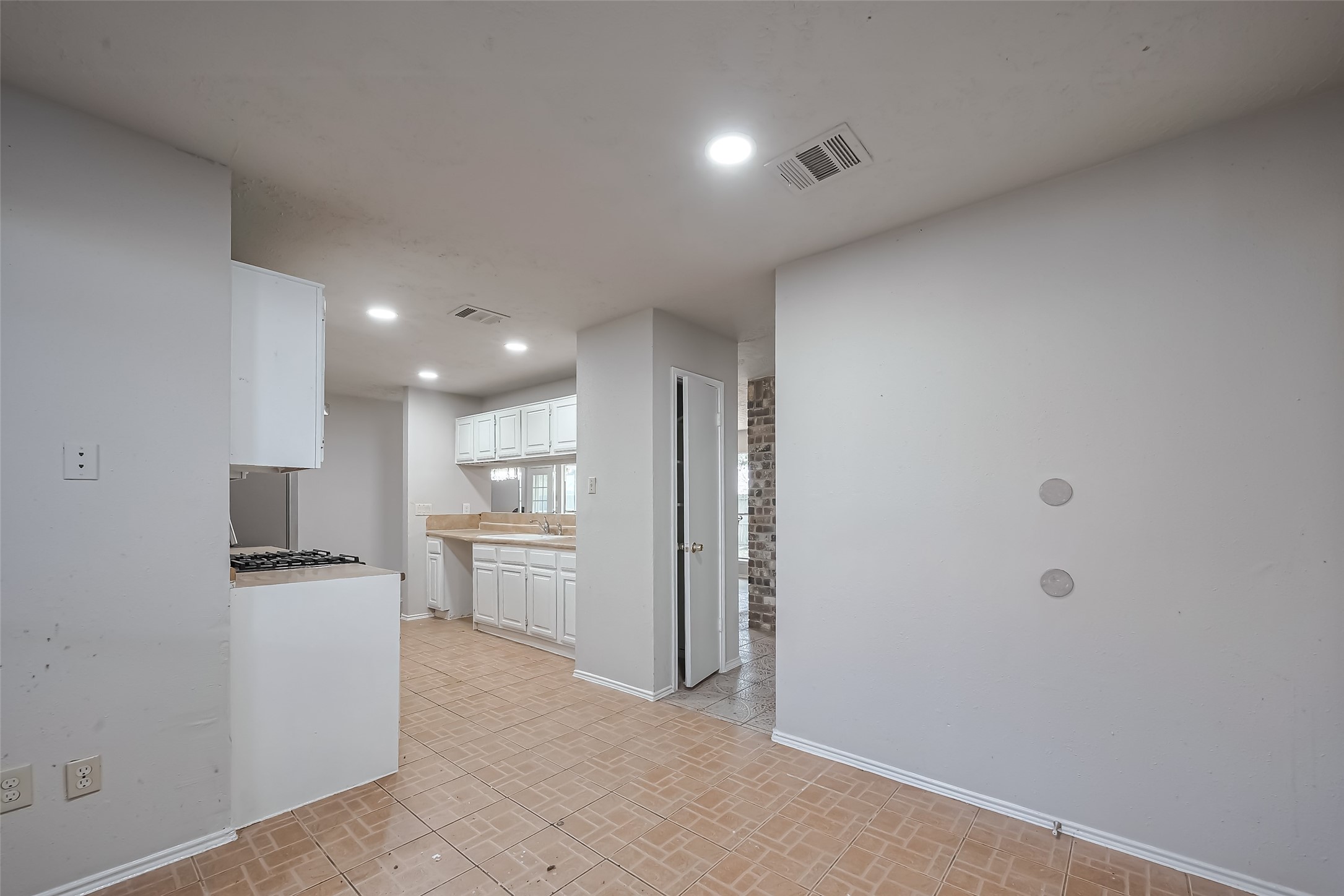 7635 Loro Linda Drive Property Photo 36