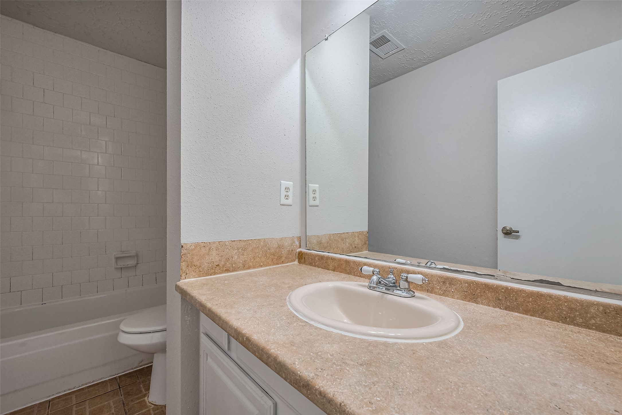 7635 Loro Linda Drive Property Photo 44