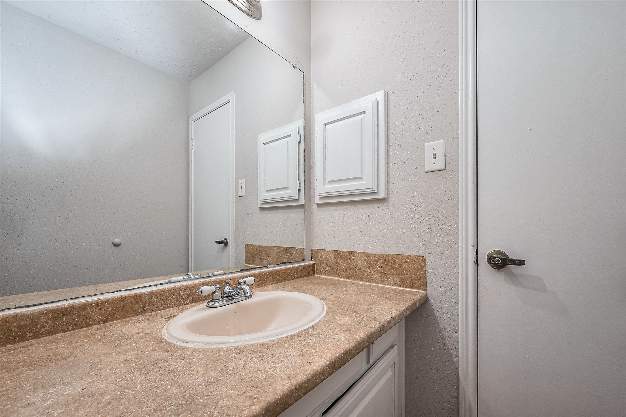 7635 Loro Linda Drive Property Photo 45