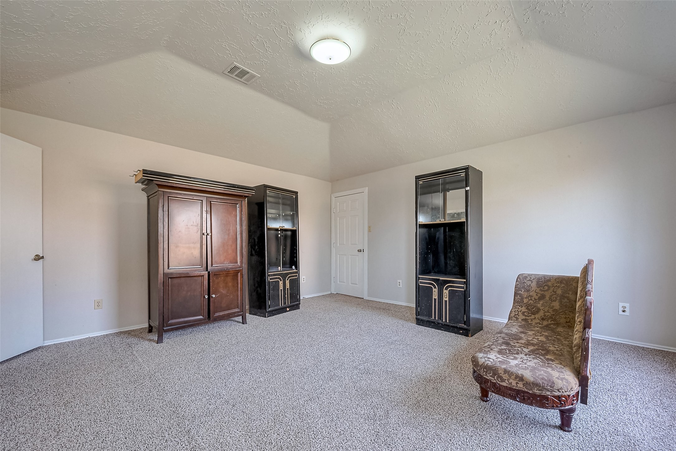 7635 Loro Linda Drive Property Photo 48
