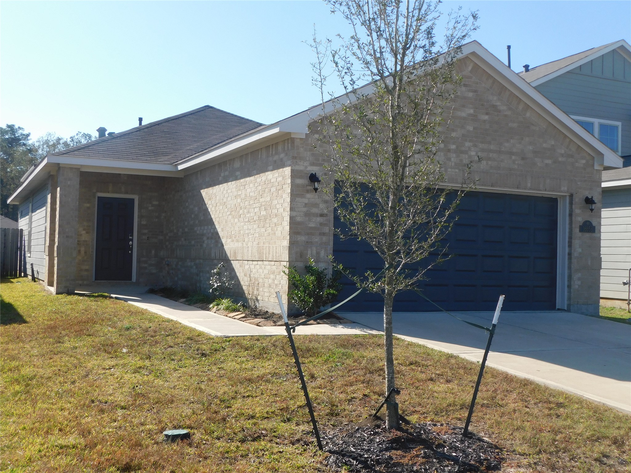 16658 Moss Lane Property Photo 1