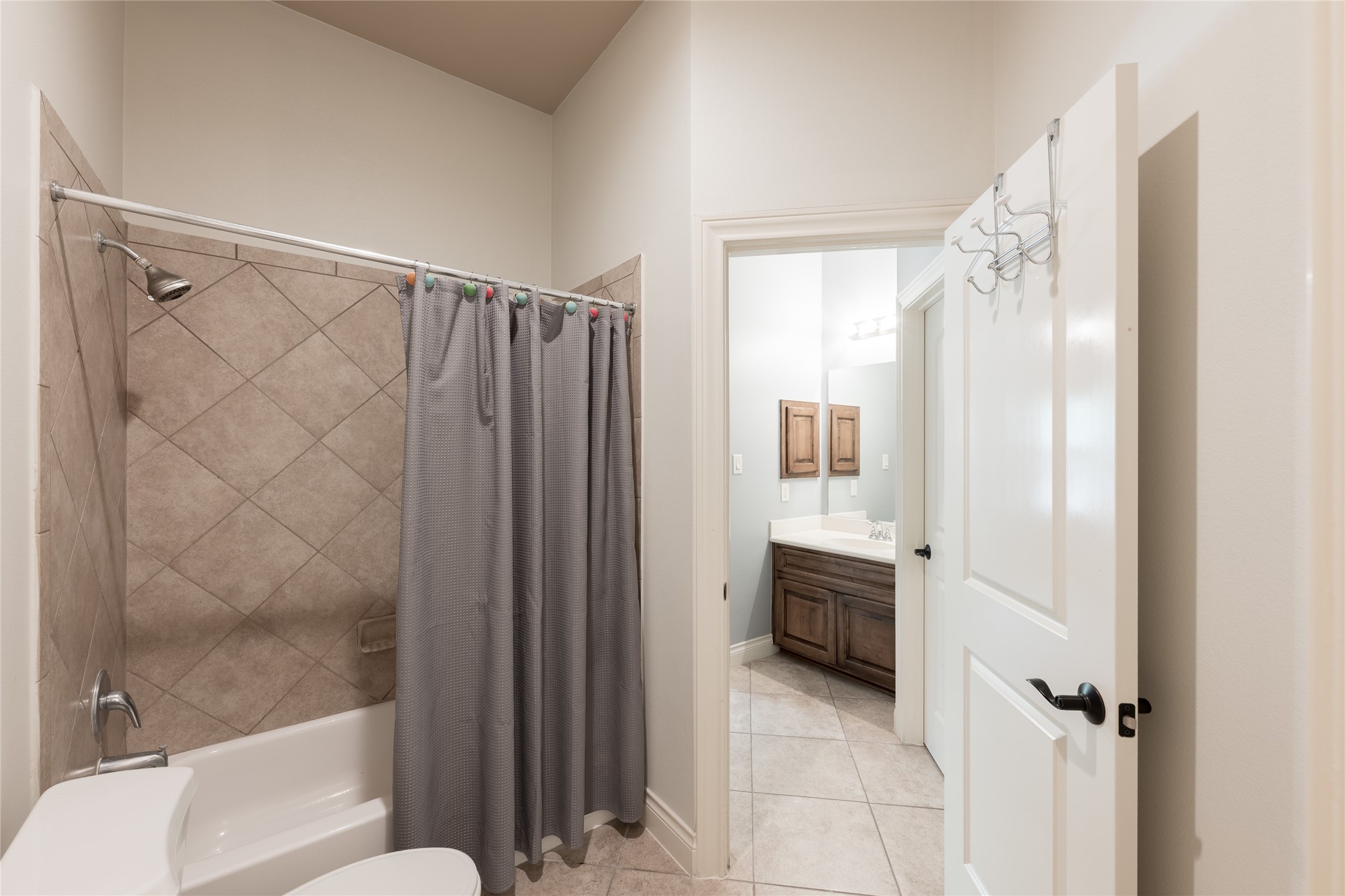 2447 Monarch Terrace Drive Property Photo 40