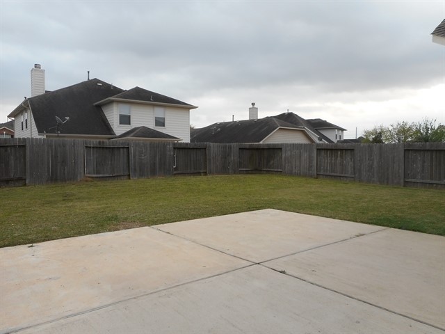 10018 Rain Cloud Drive Property Photo 19